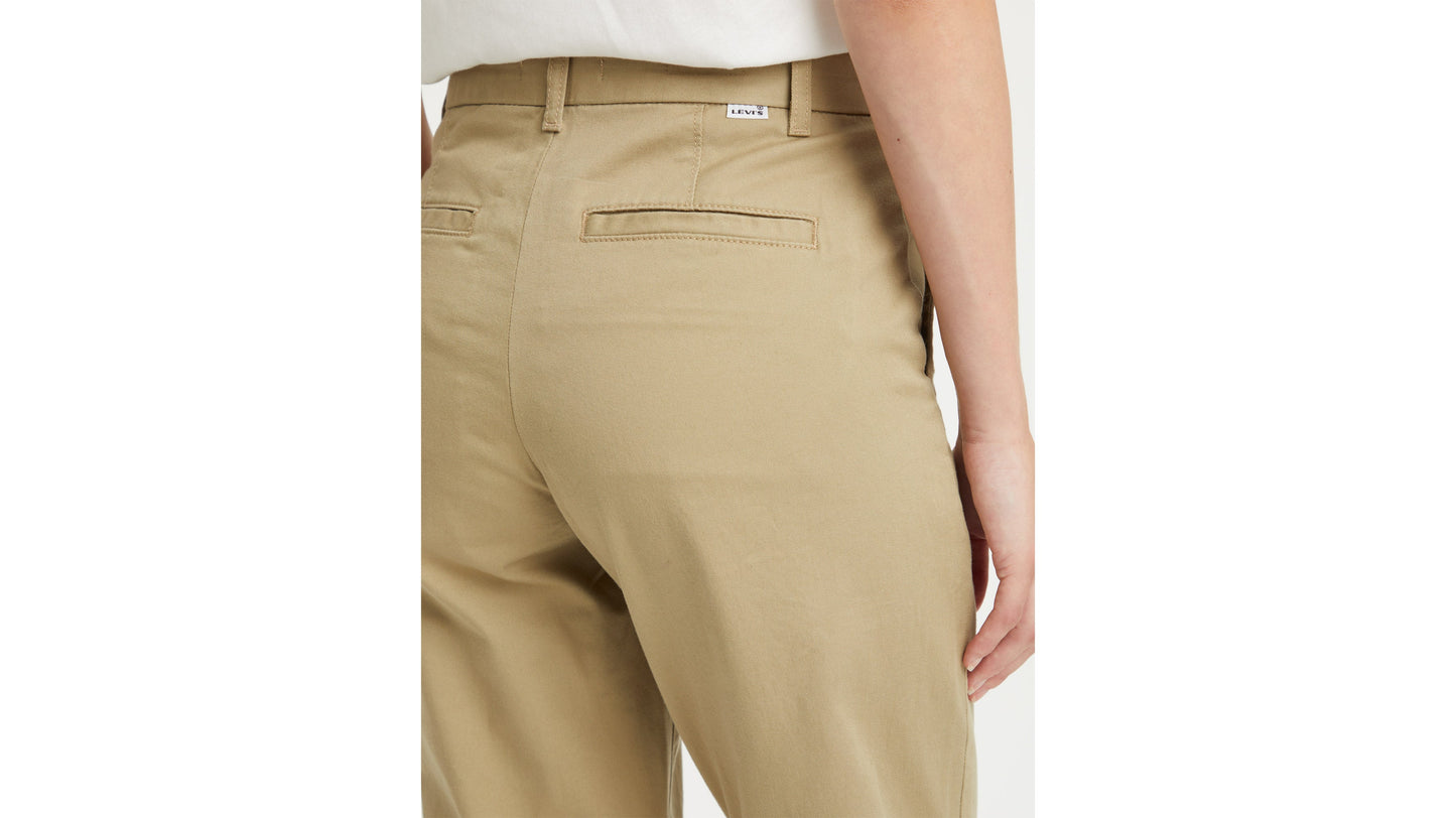 Levi's® Women's Essential Chino Pants