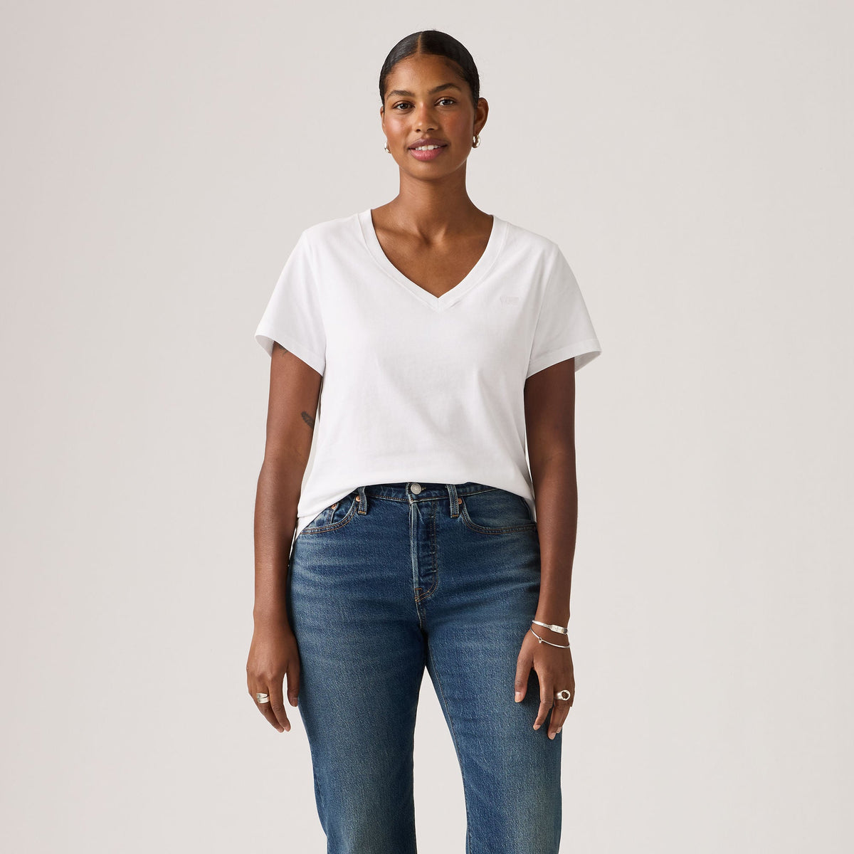 Levi's® Women's Favorite Cotton V-Neck Tee