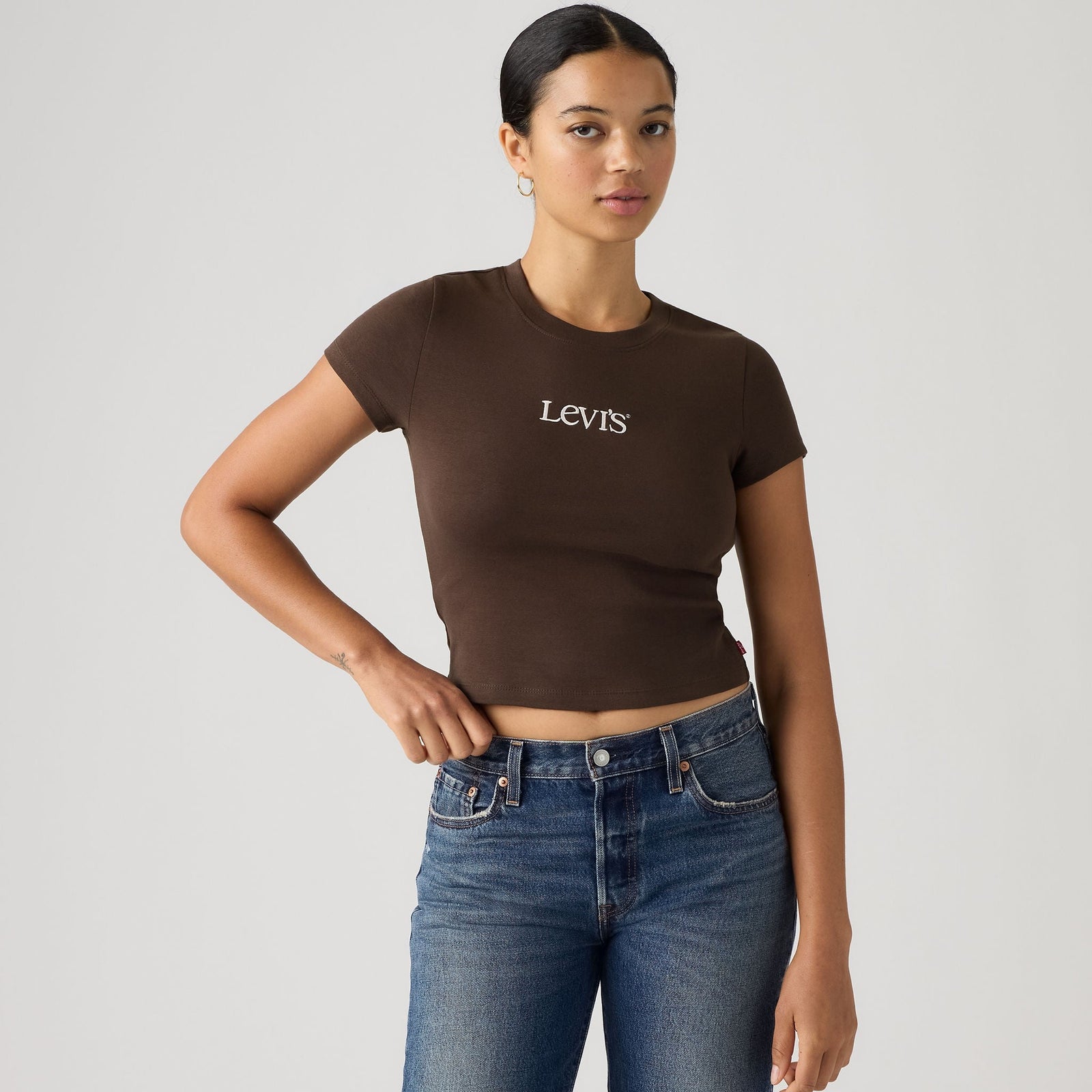 Main 1 - Levi's® Women's Graphic Essential Baby Tee - 008CH0009