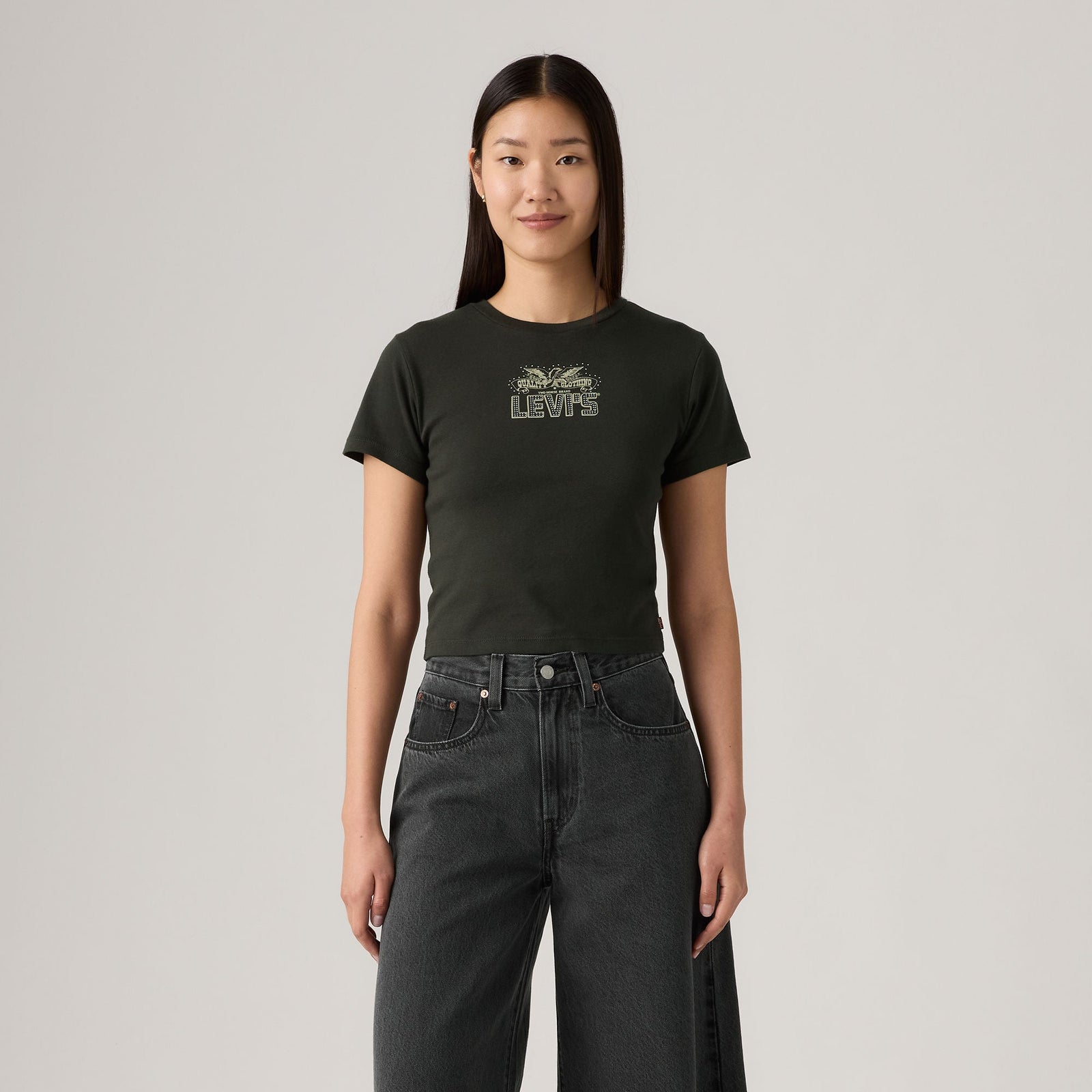 Main 4 - Levi's® Women's Graphic Essential Sporty Tee SCL - 