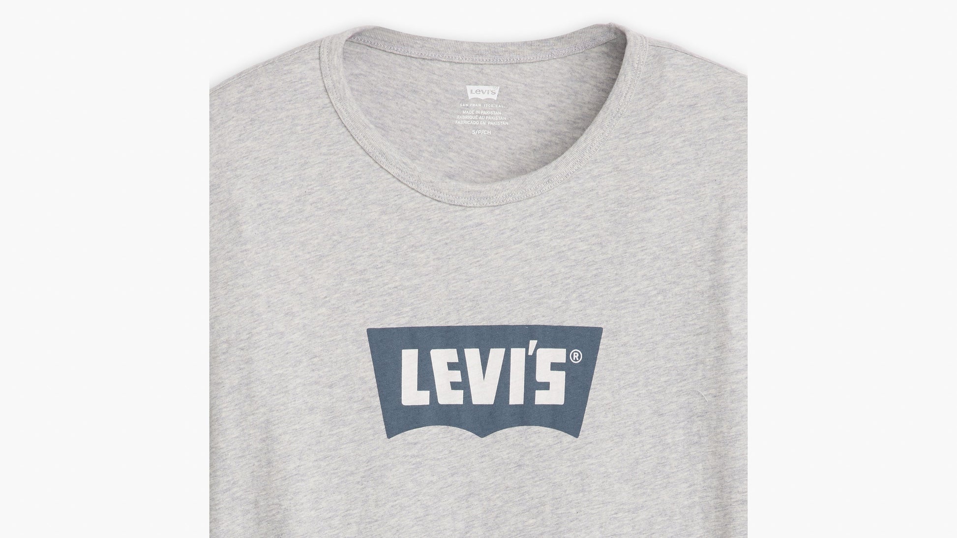 Levi's® Women's Graphic Iconic Tee