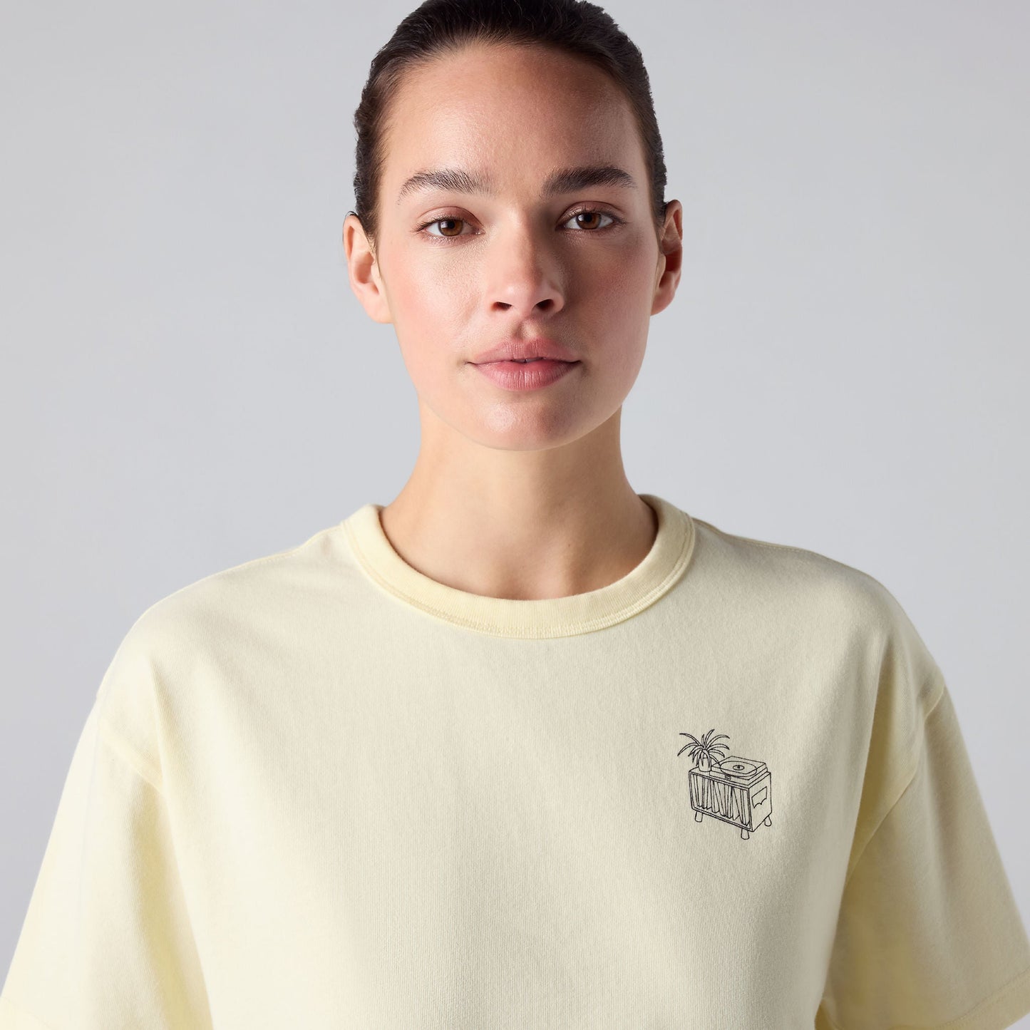 Levi's® Women's Graphic Vintage Short-Sleeve Tee