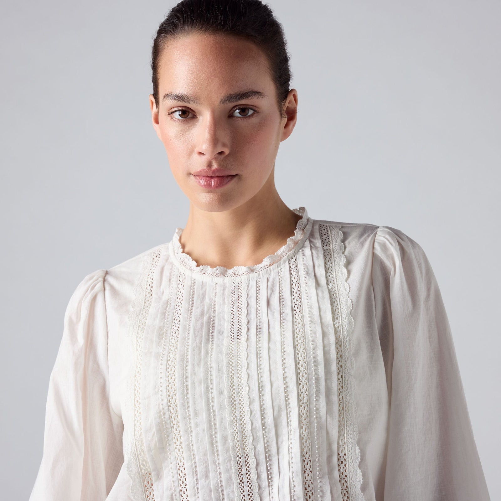 Main 4 - Levi's® Women's Han Long-Sleeve Beaded Blouse - 008G80002
