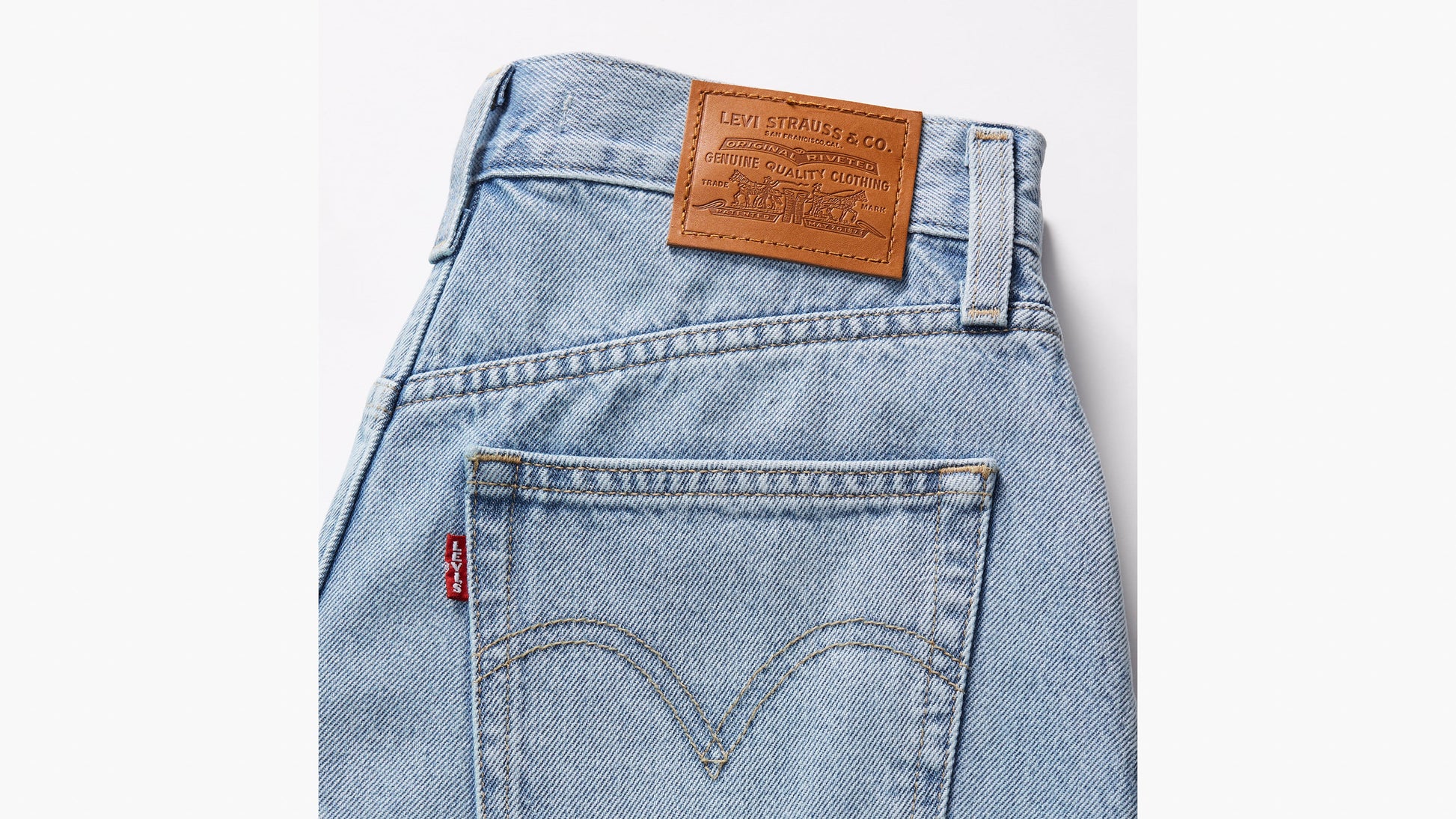 Levi's® Women's High-Rise Baggy Shorts