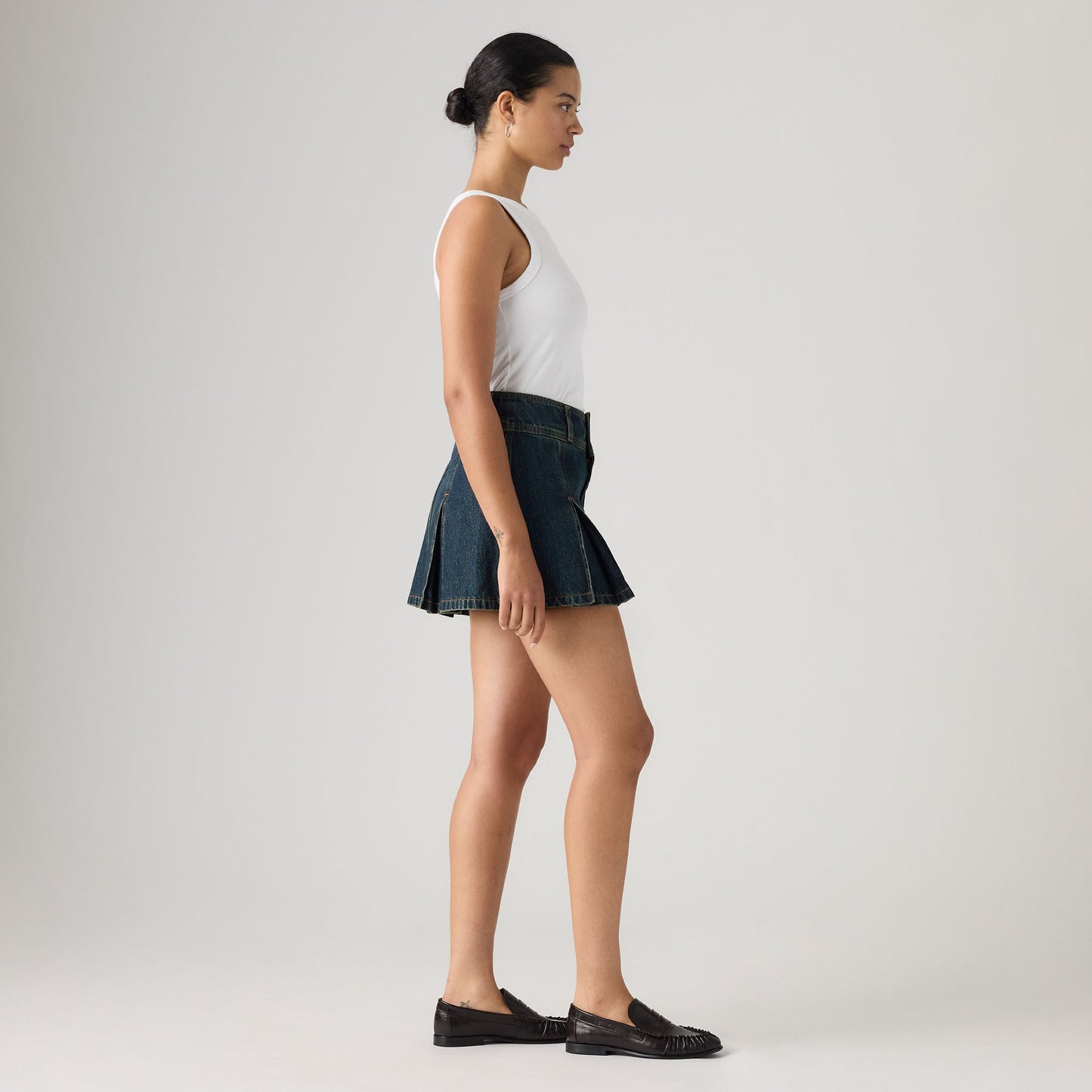 Levi's® Women's Inverted Pleat Mini Skirt