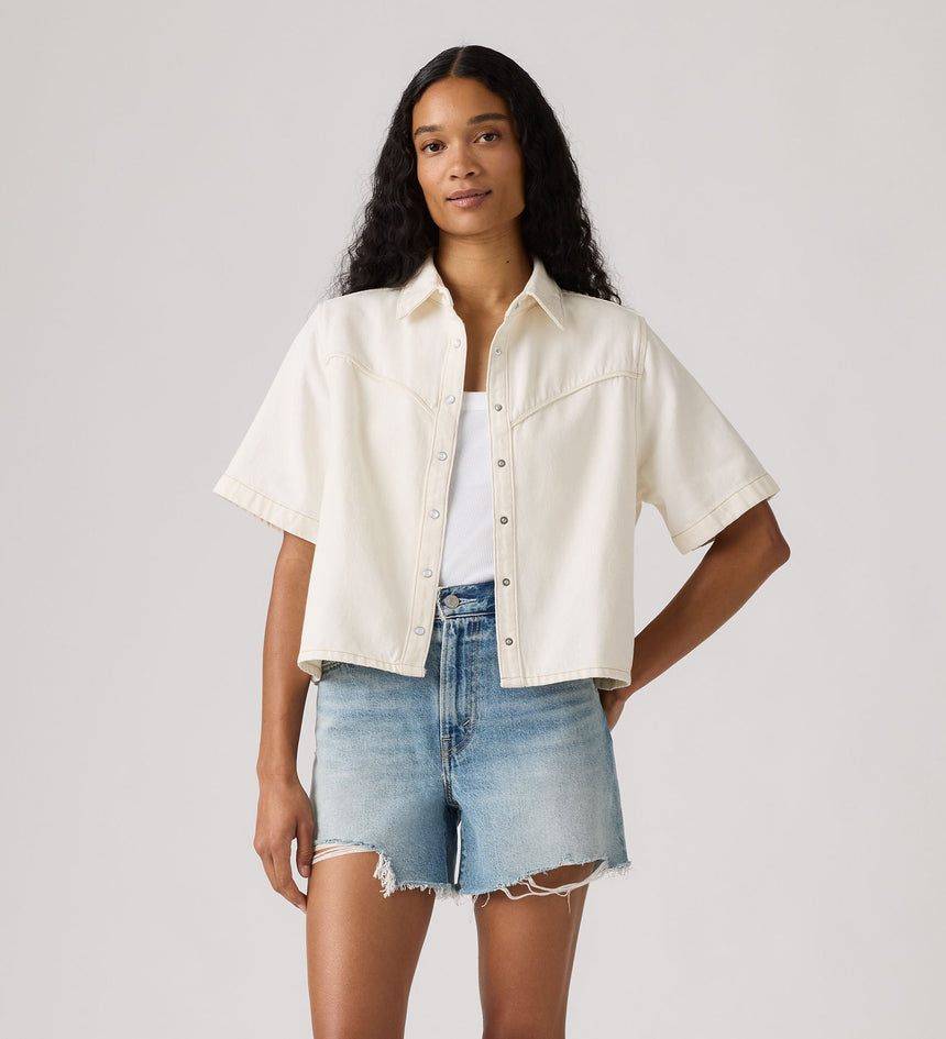 Main 1 - Levi's® Women's Logan Short-Sleeve Denim Shirt - 005CR0001