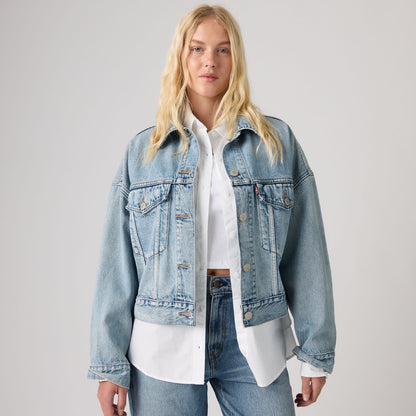 Thumbnail 1 - Levi's® Women's Loose Crop Trucker Jacket - 0089L0004