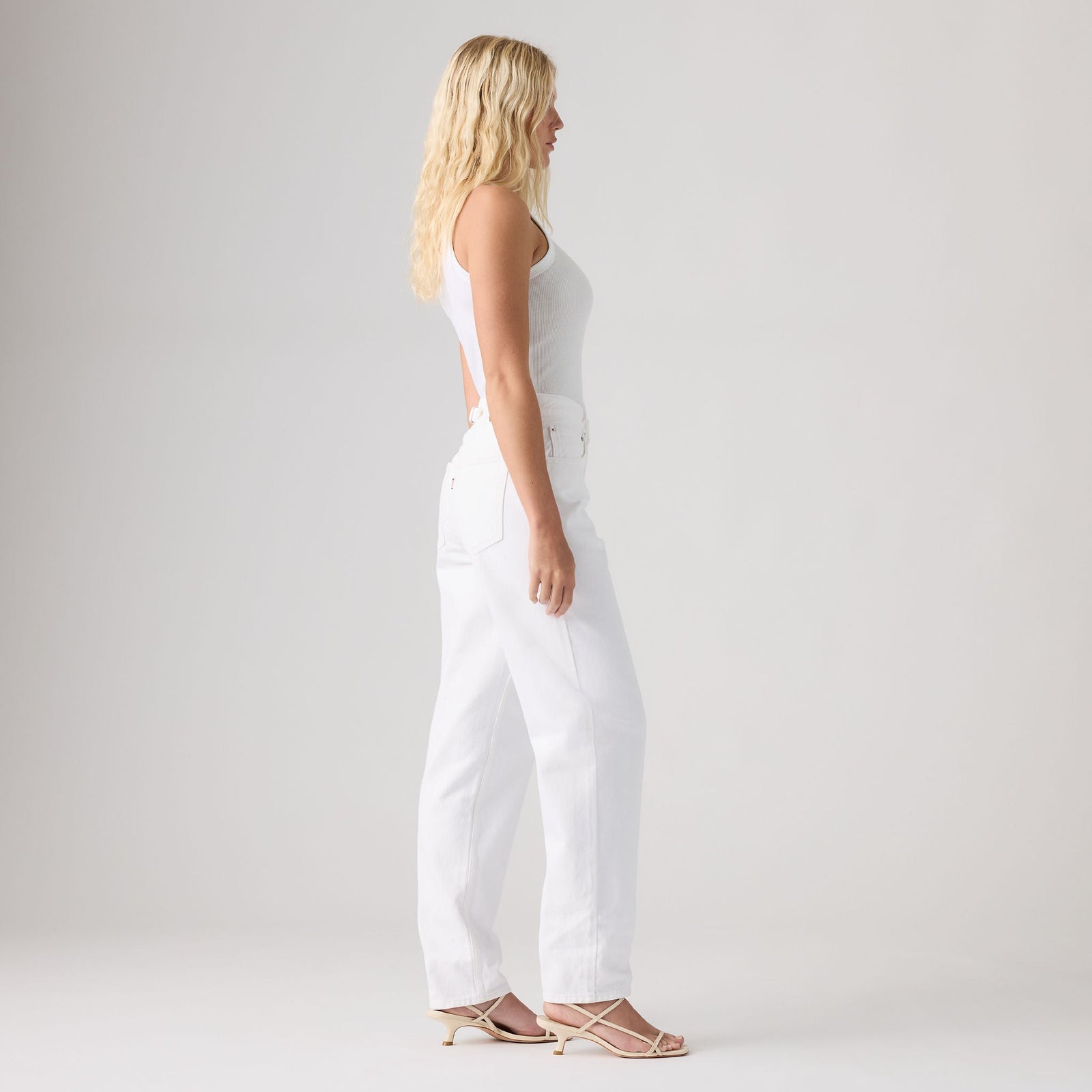 Main 4 - Levi's® Women's Loose Taper Jeans - 0083N0003