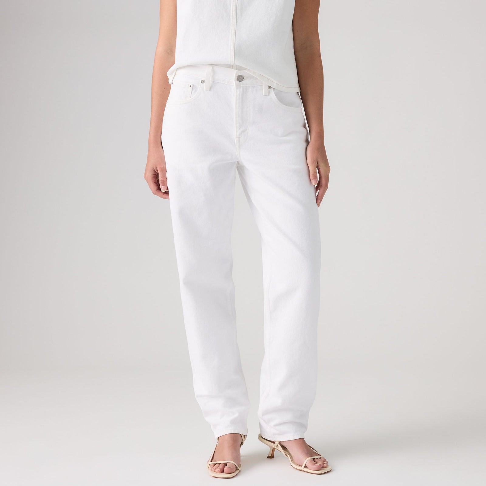 Main 5 - Levi's® Women's Loose Taper Jeans - 0083N0003