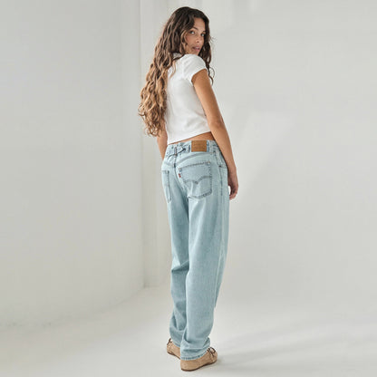 Thumbnail 2 - Levi's® Women's Loose Taper Jeans - 0083N0007
