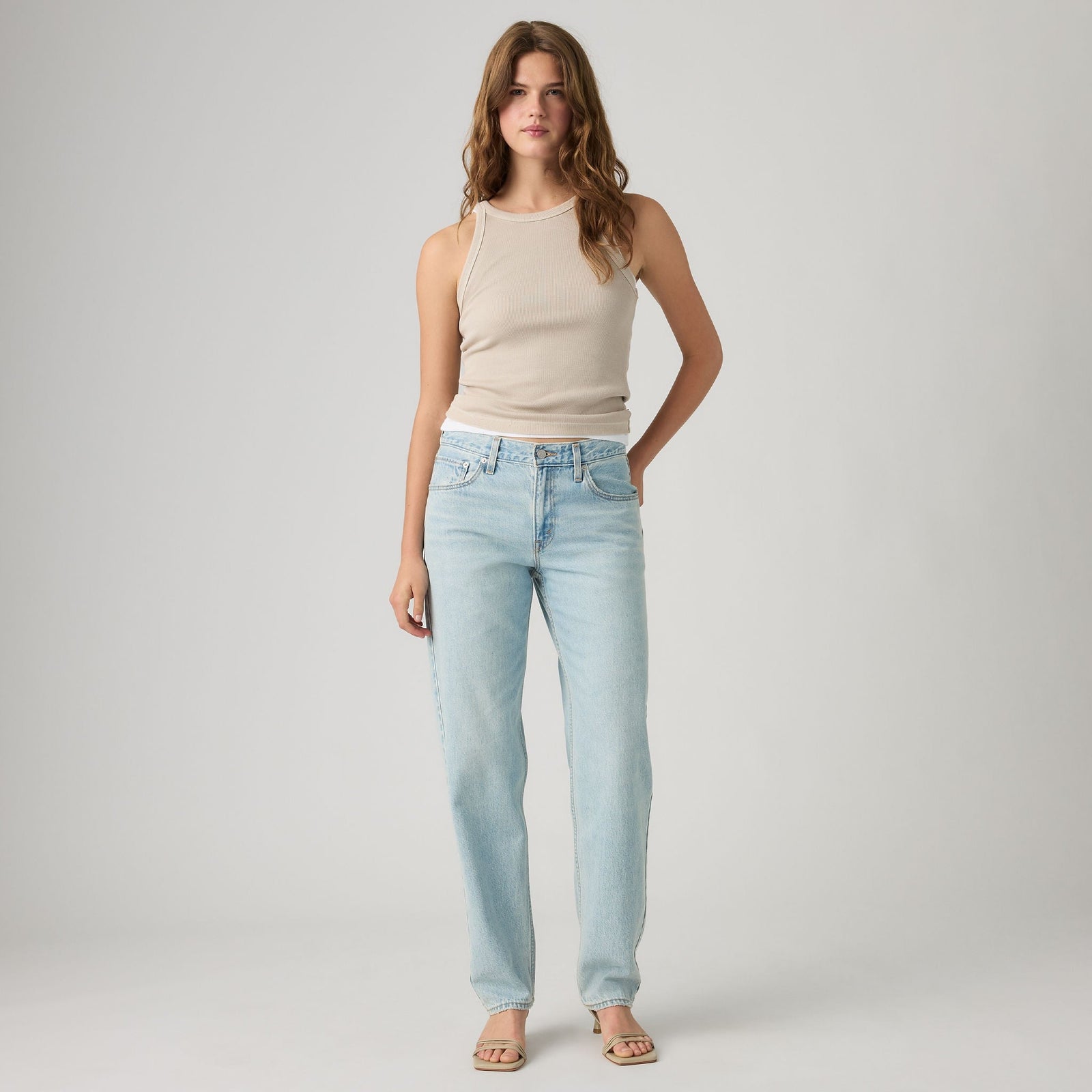 Main 3 - Levi's® Women's Loose Taper Jeans - 0083N0007