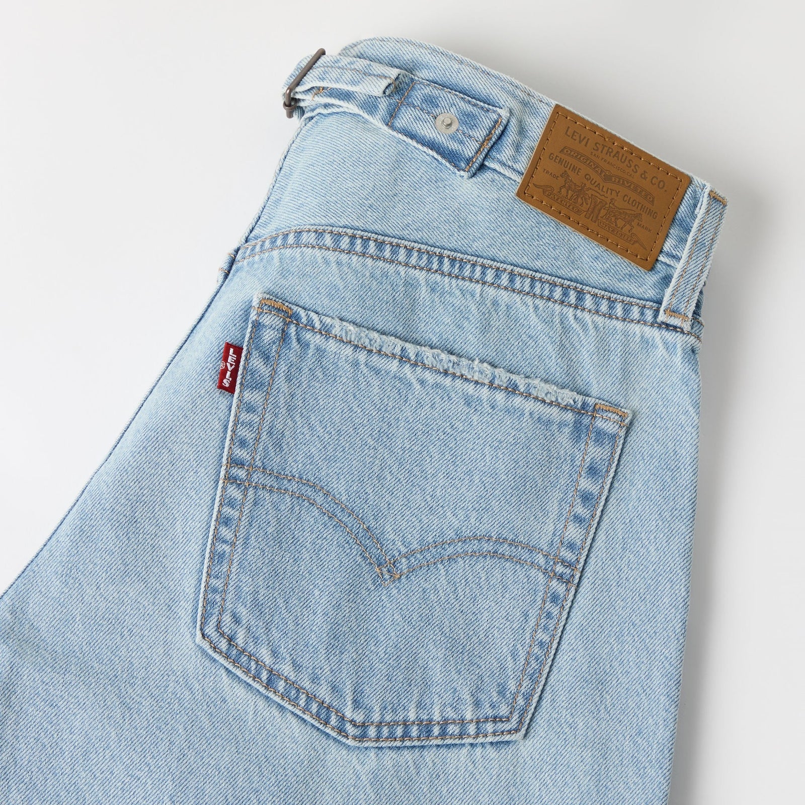Main 7 - Levi's® Women's Loose Taper Jeans - 0083N0007