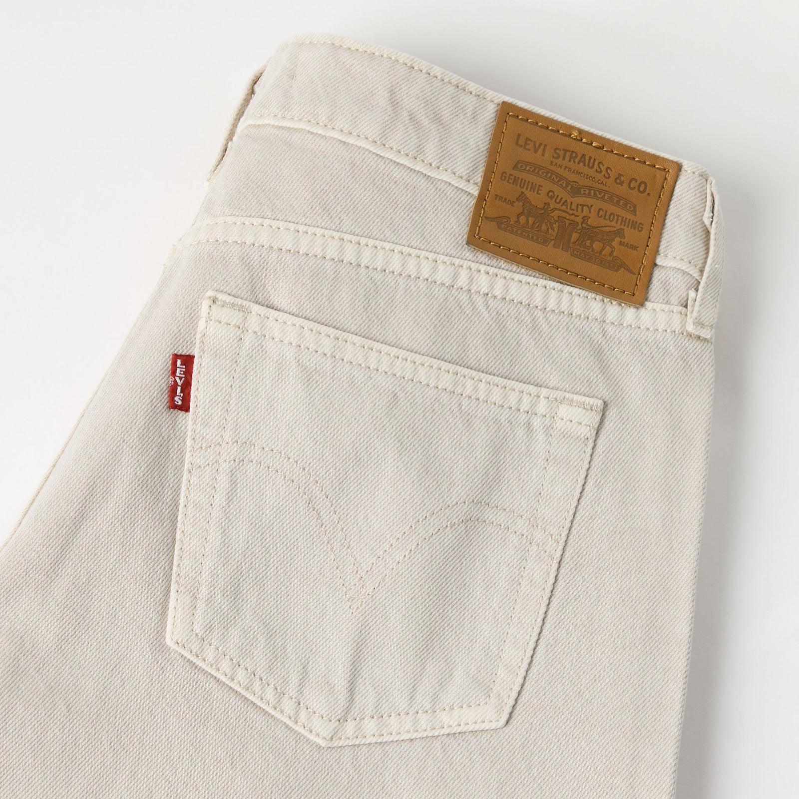 Main 7 - Levi's® Women's Low Loose Jeans - A55660078