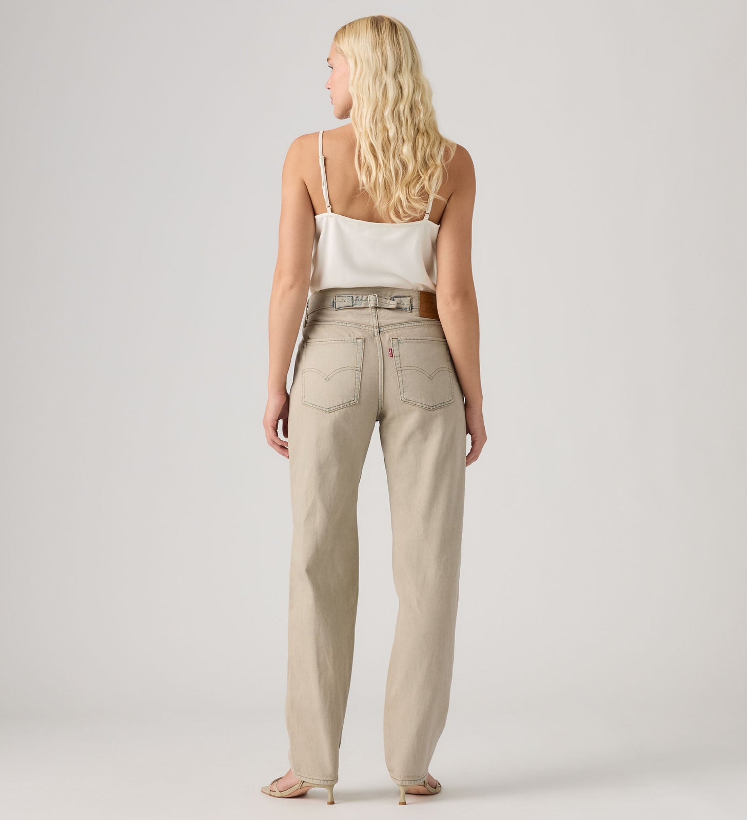 Main 2 - Levi's® Women's Low Straight Jeans - 0083N0048
