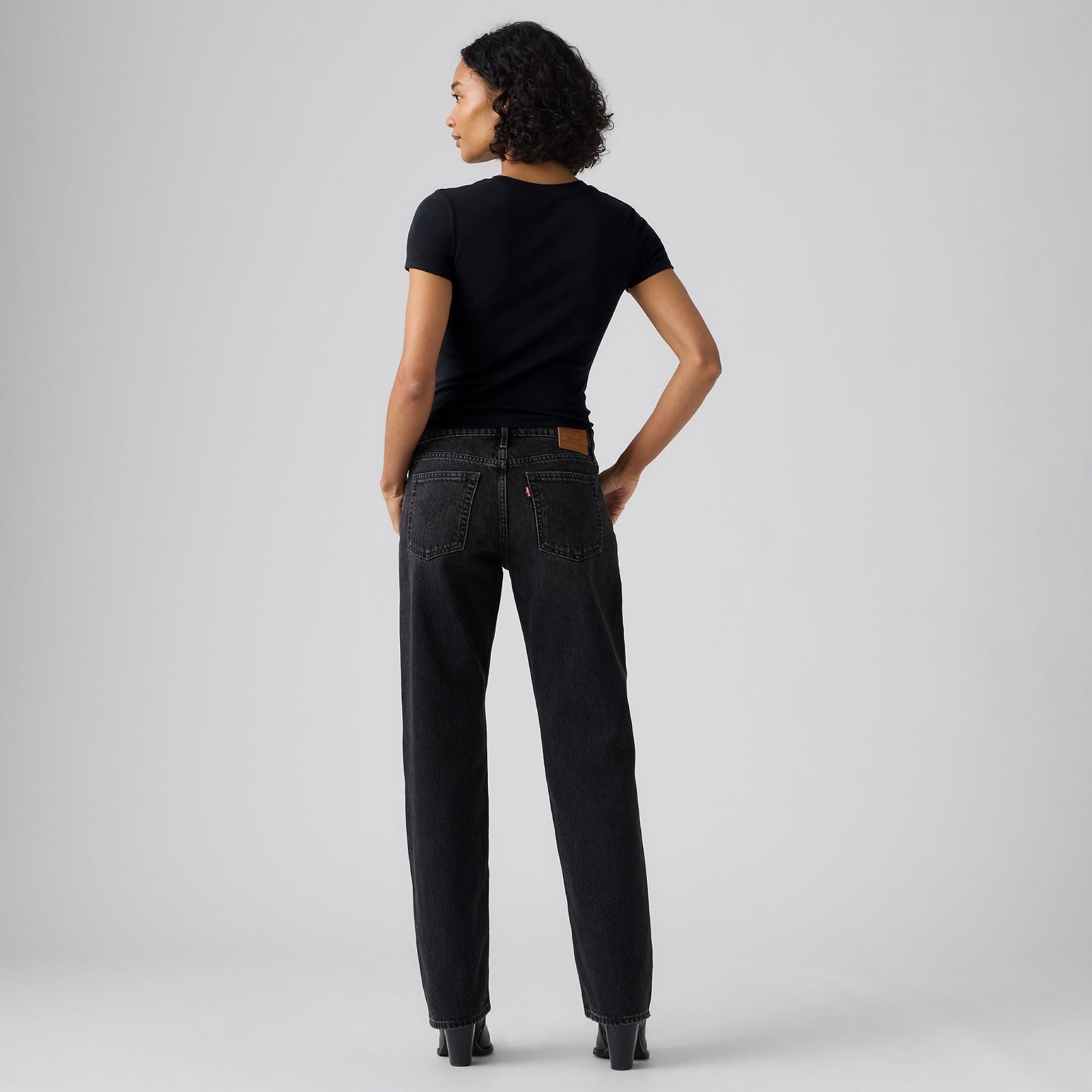 Main 2 - Levi's® Women's Low Straight Jeans - 0083P0008