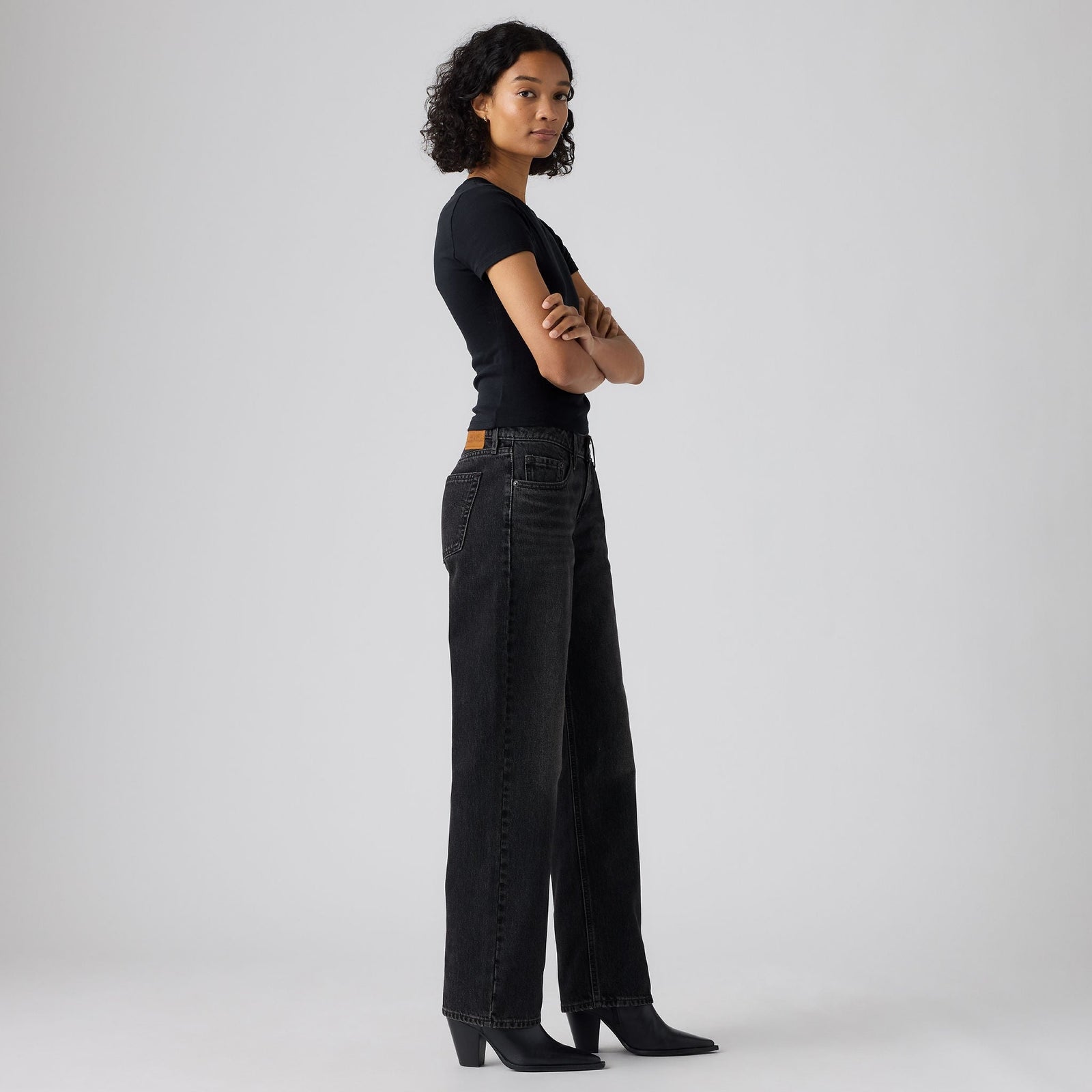 Main 4 - Levi's® Women's Low Straight Jeans - 0083P0008