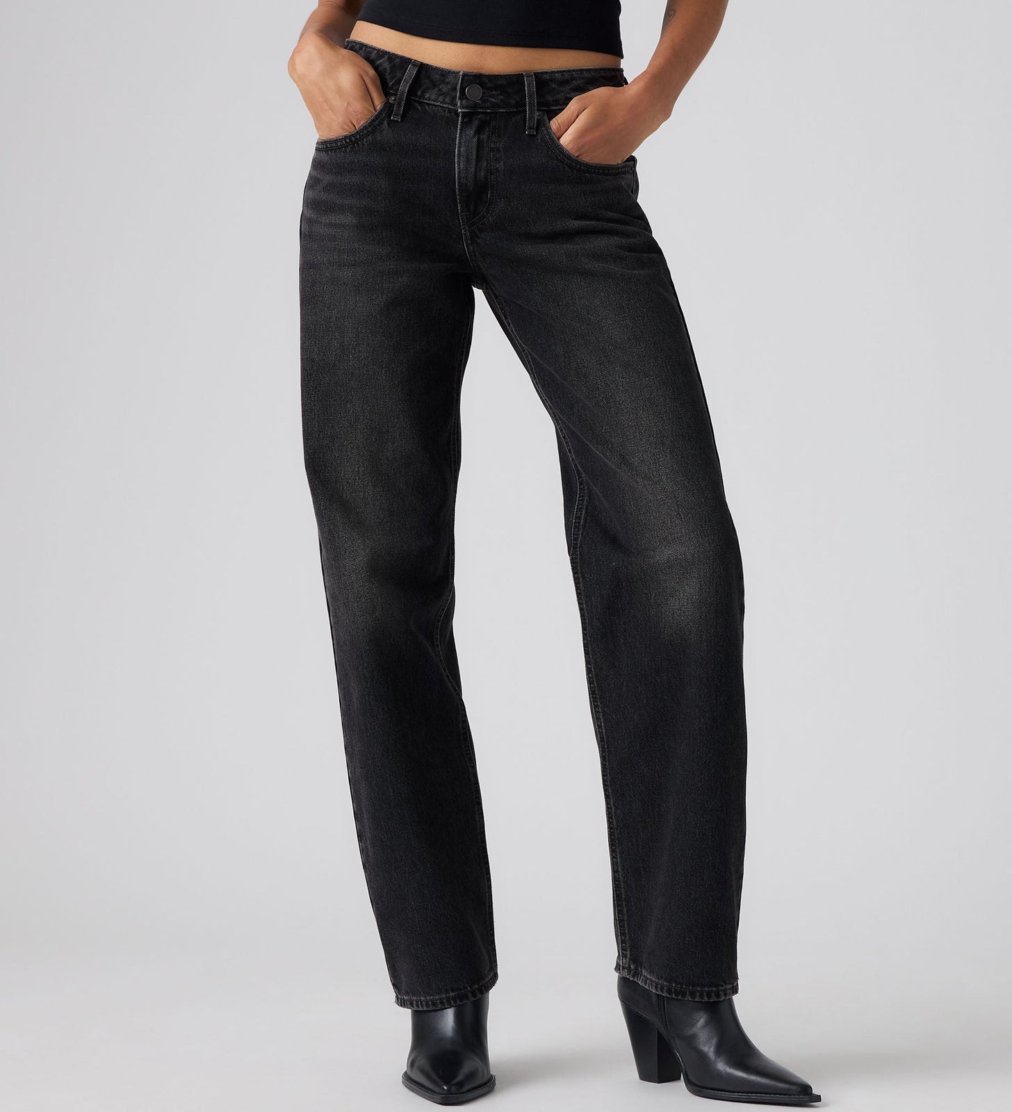 Main 5 - Levi's® Women's Low Straight Jeans - 0083P0008