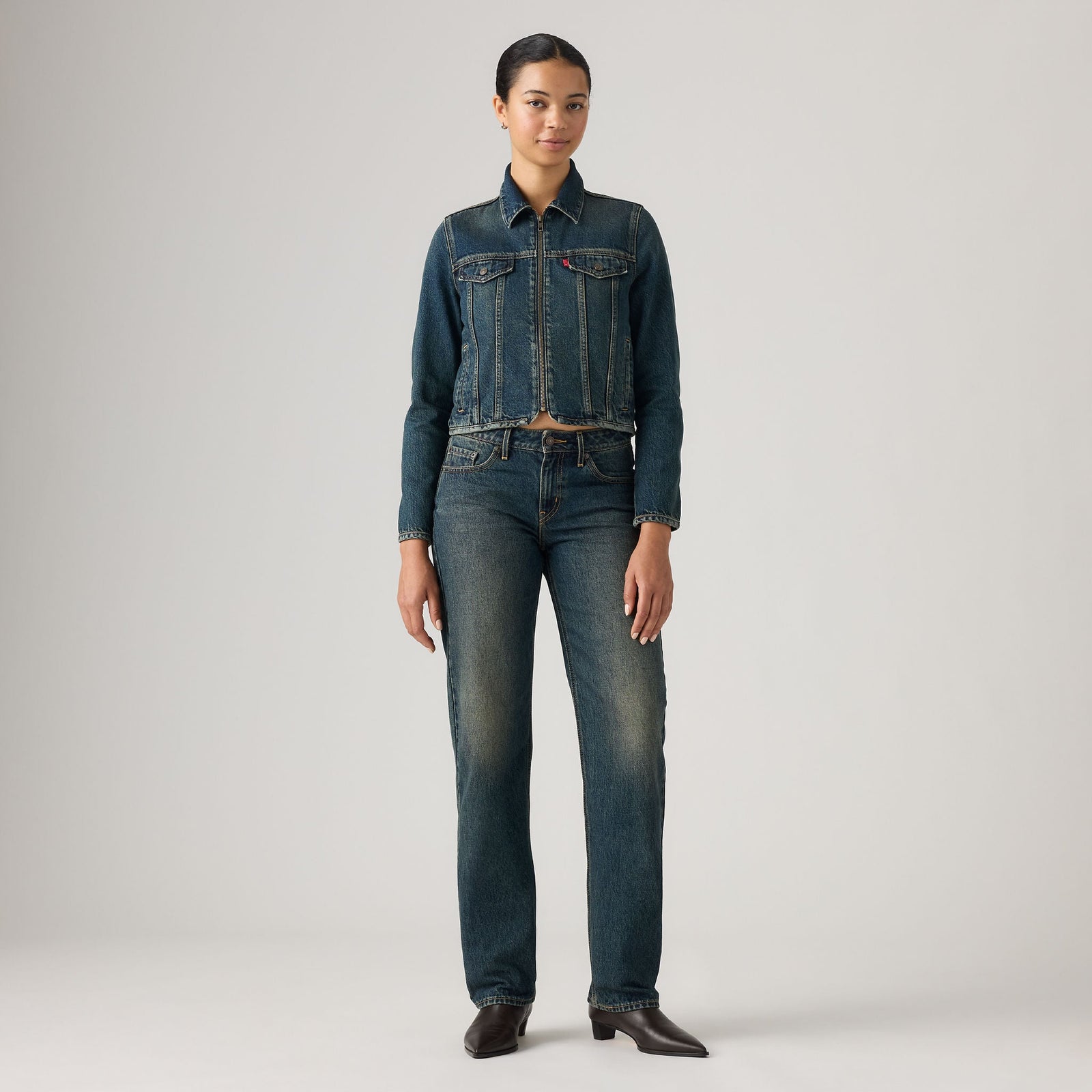Main 3 - Levi's® Women's Low Straight Jeans - 0083P0009
