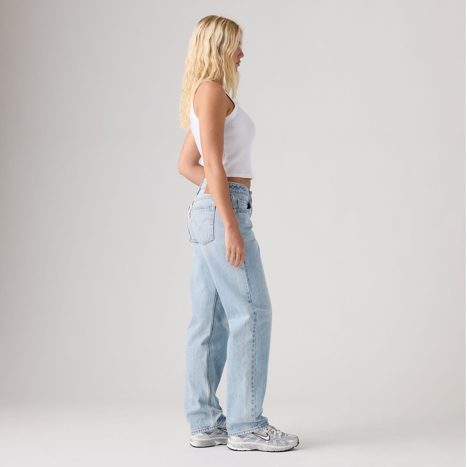 Main 4 - Levi's® Women's Low Straight Jeans - 0083P0011