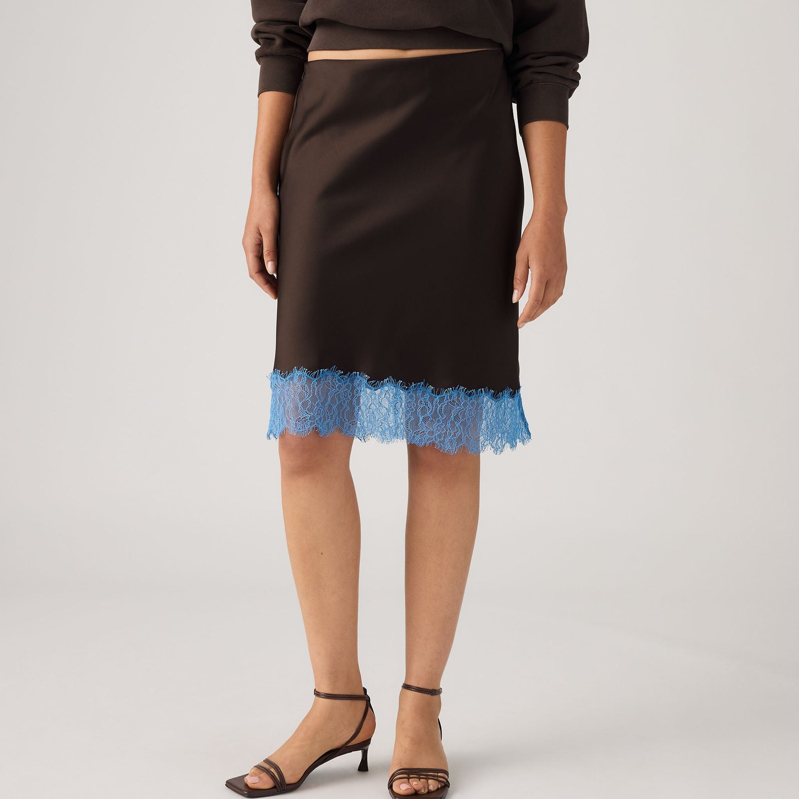 Main 5 - Levi's® Women's Lynn Midi Skirt - 007YD0001