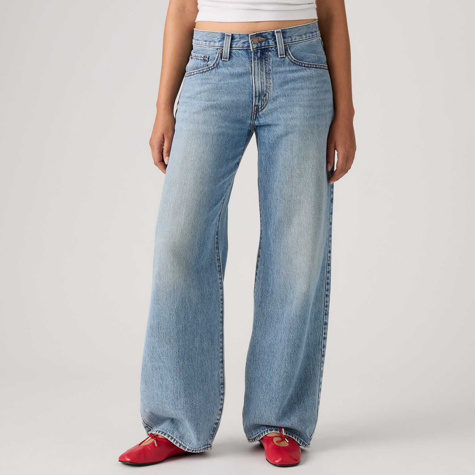 Main 5 - Levi's® Women's Middy Balloon Jeans - 0083L0008