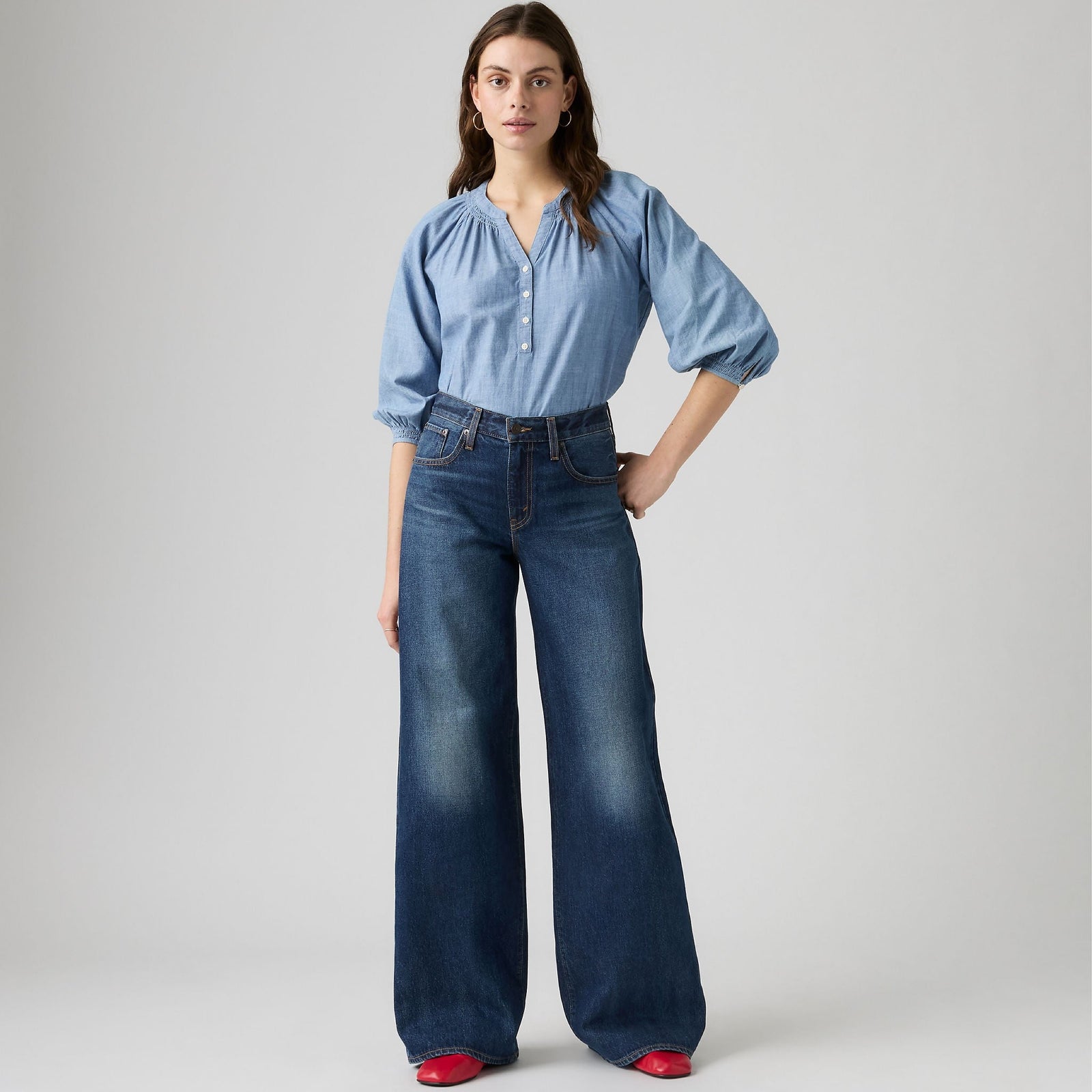 Main 1 - Levi's® Women's Middy Wide-Leg Jeans - 0081Z0001