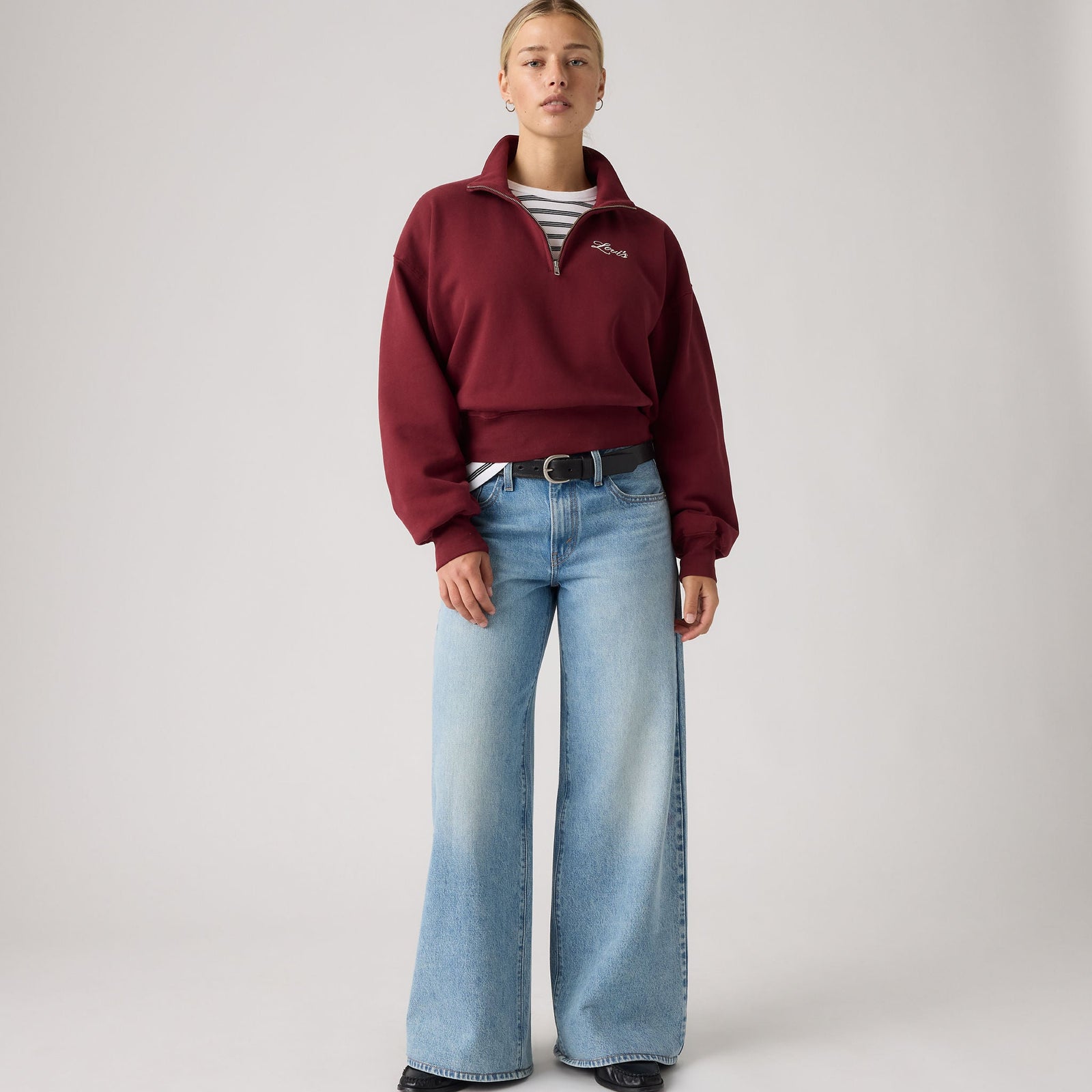 Main 1 - Levi's® Women's Middy Wide-Leg Jeans - 0081Z0003