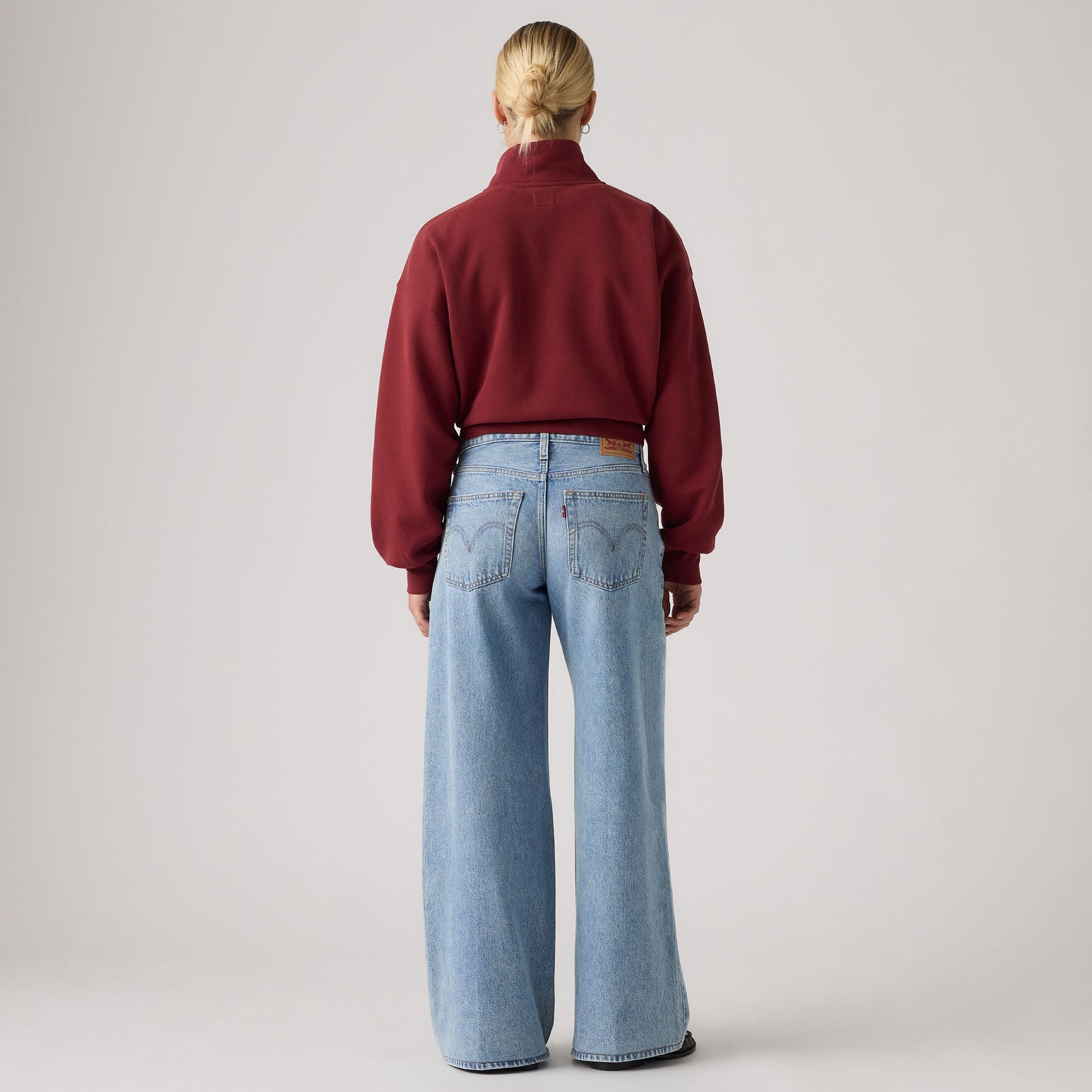 Main 2 - Levi's® Women's Middy Wide-Leg Jeans - 0081Z0003