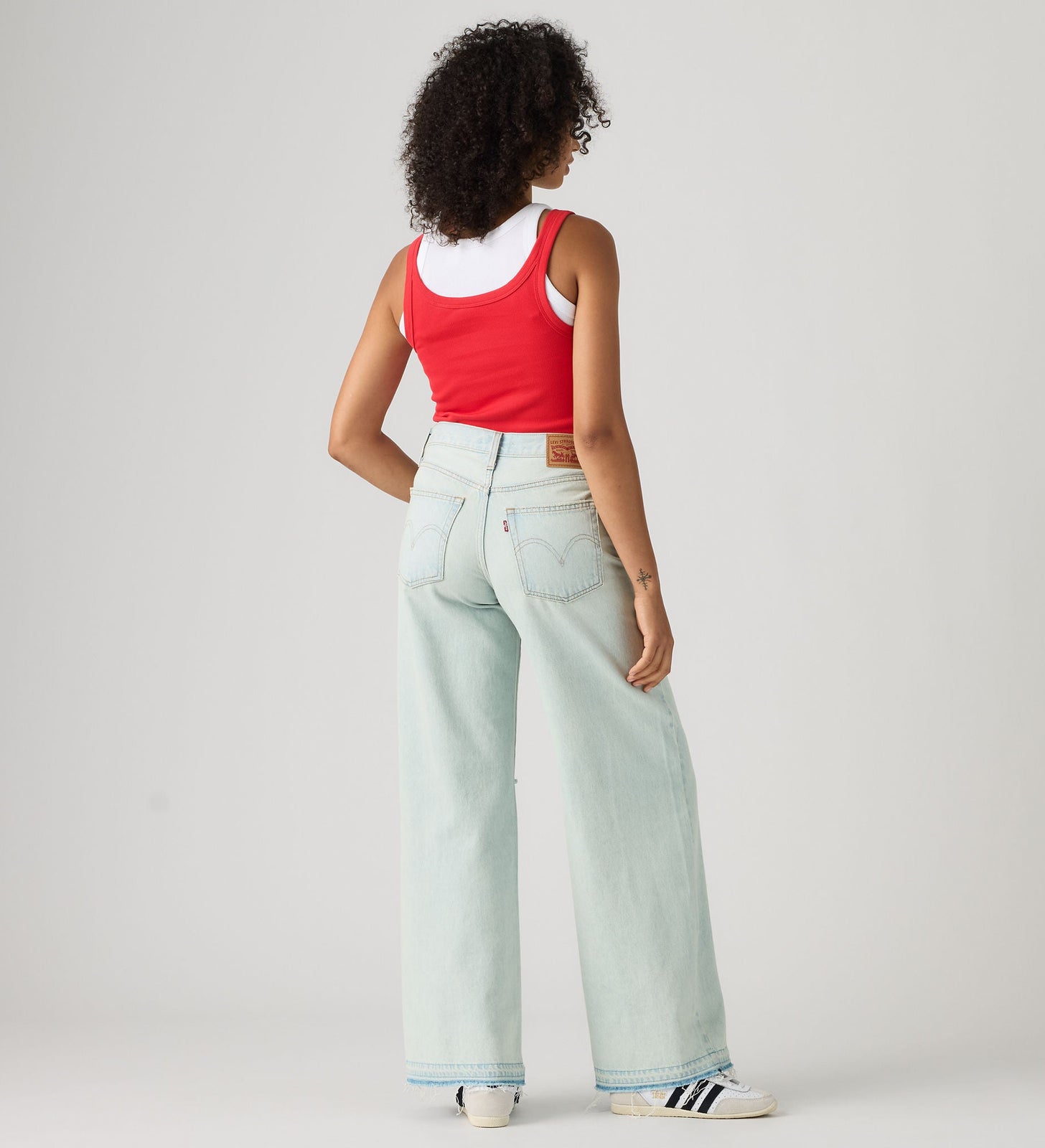 Main 2 - Levi's® Women's Middy Wide-Leg Jeans - 0081Z0009