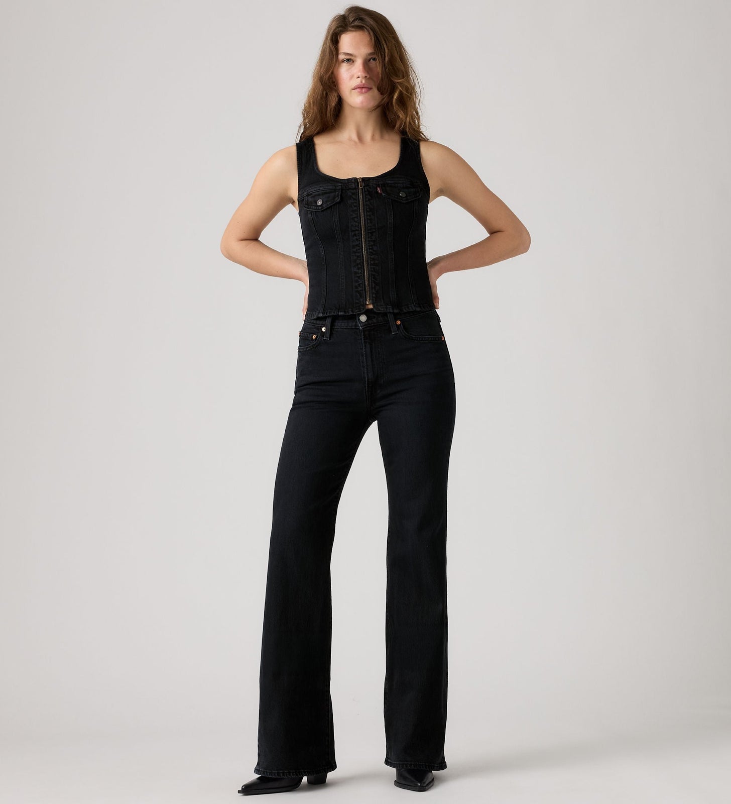Main 1 - Levi's® Women's Ribcage Flare Jeans - 0083R0000