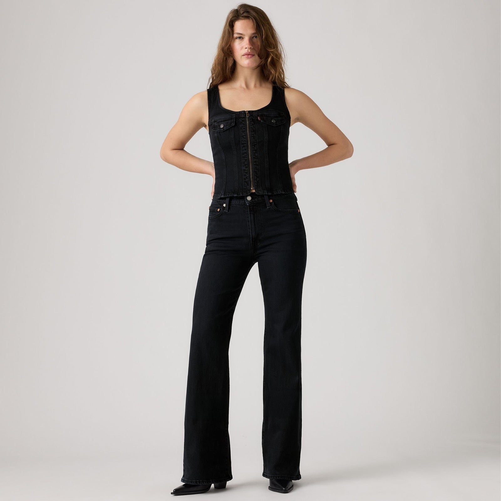 Main 1 - Levi's® Women's Ribcage Flare Jeans - 0083R0000