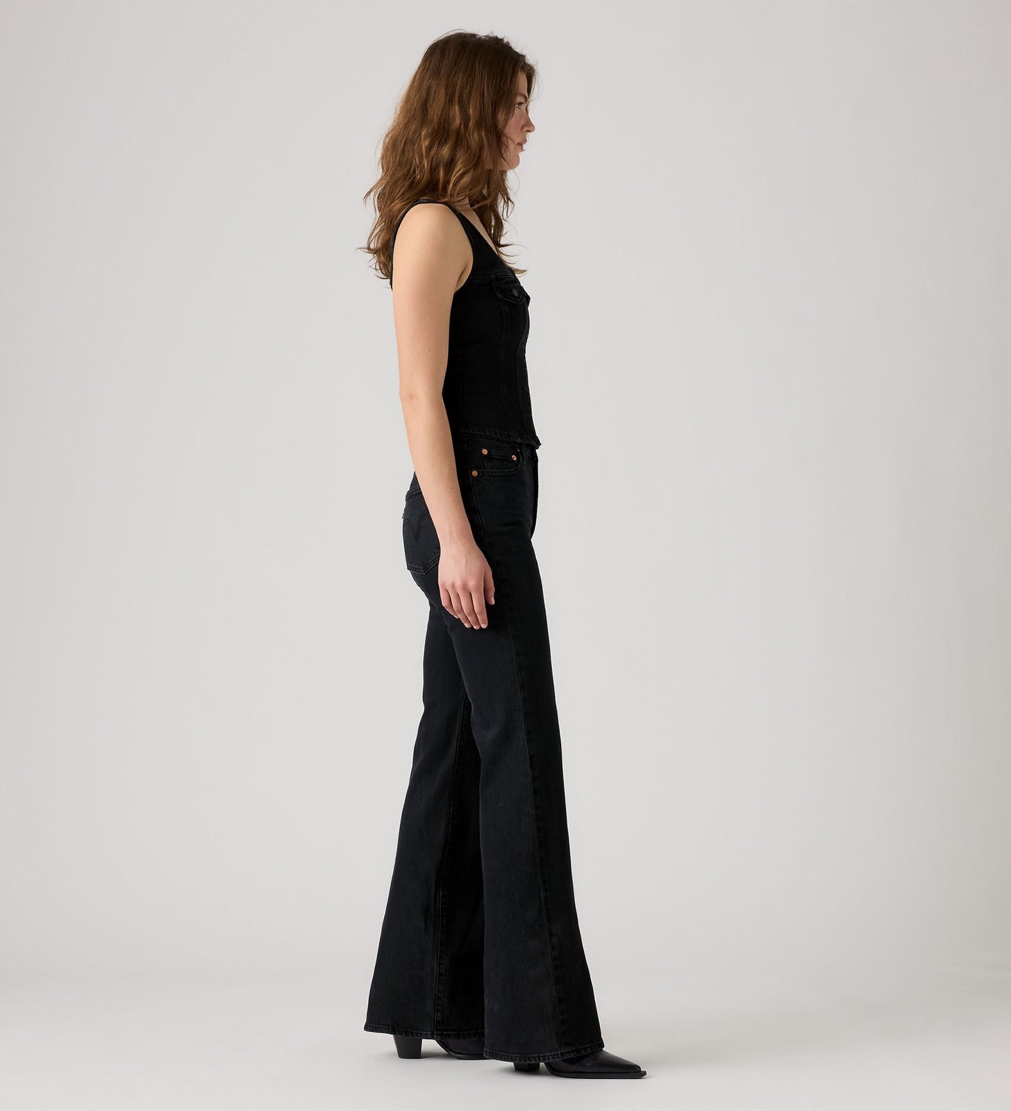 Main 4 - Levi's® Women's Ribcage Flare Jeans - 0083R0000