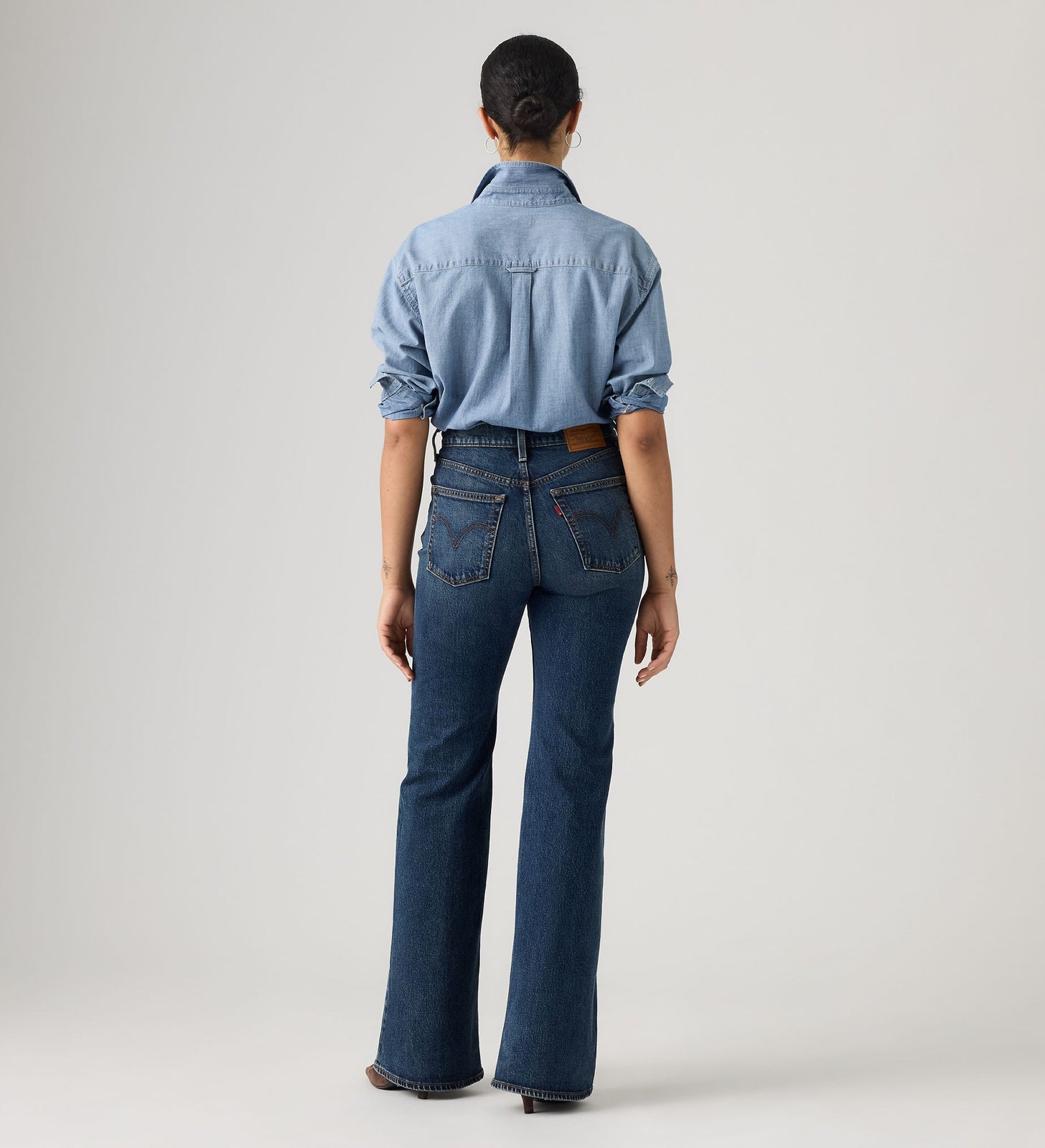 Main 4 - Levi's® Women's Ribcage Flare Jeans - 0083R0001