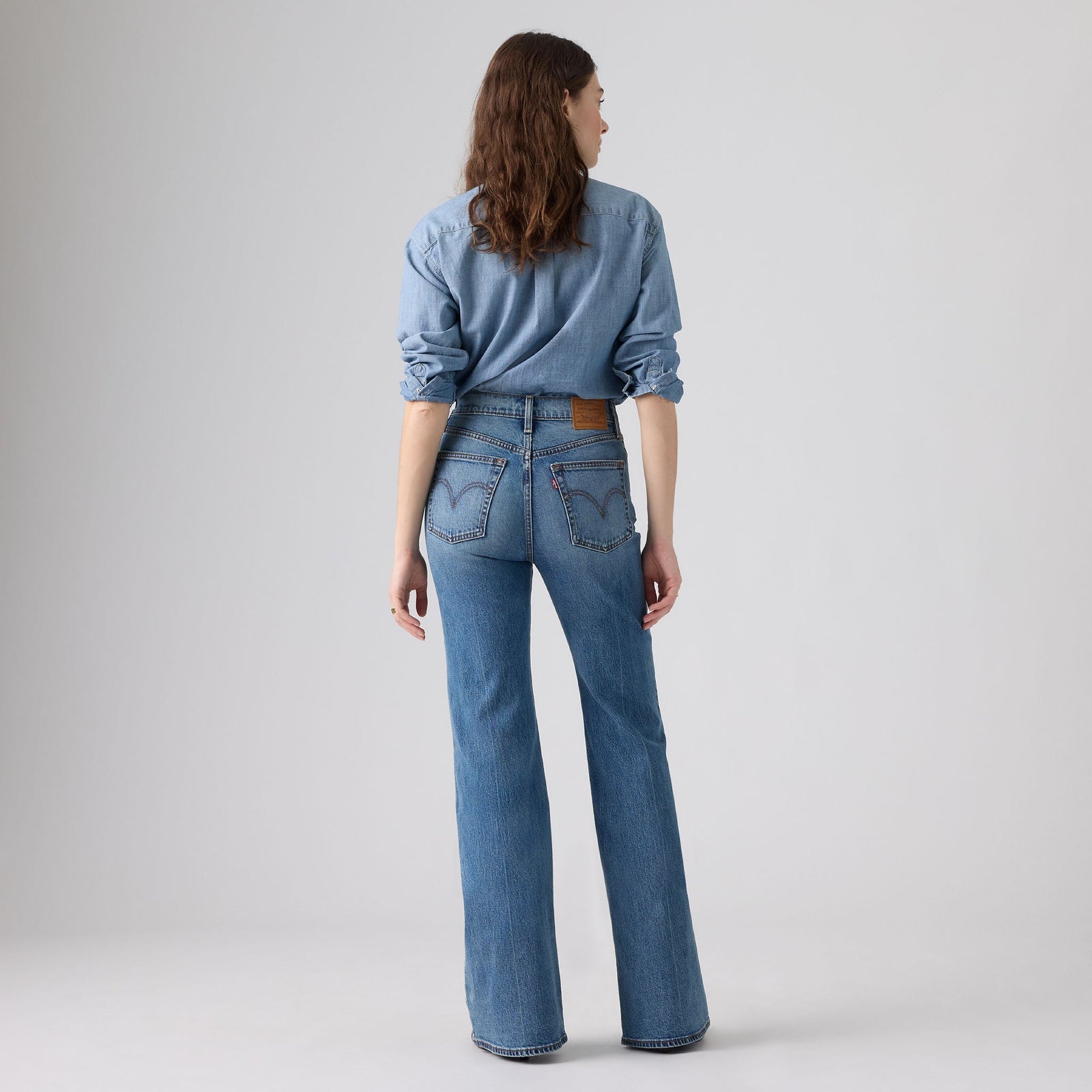 Main 2 - Levi's® Women's Ribcage Flare Jeans - 0083R0010