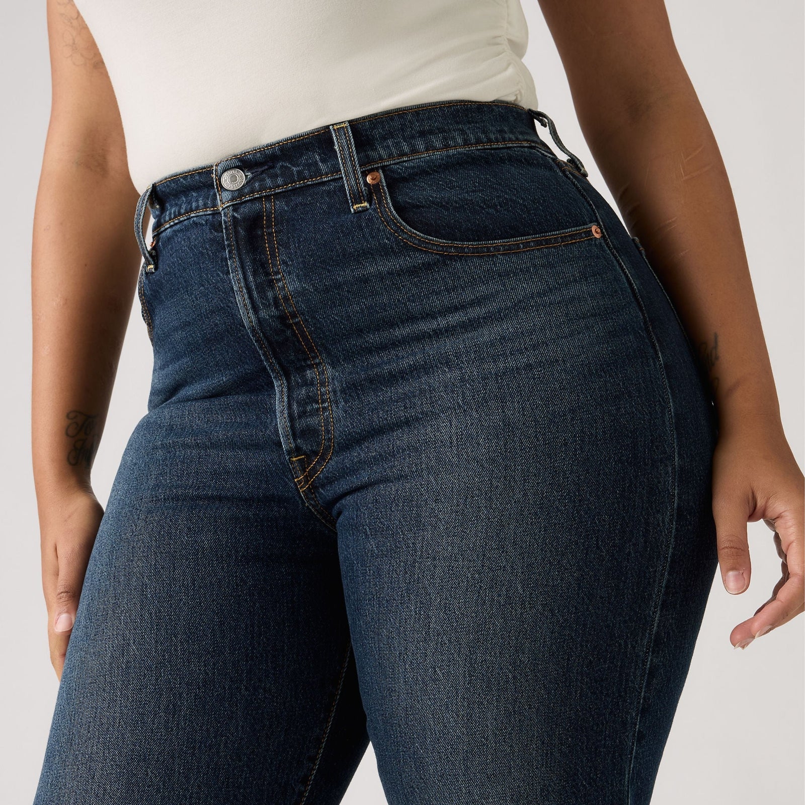 Main 10 - Levi's® Women's Ribcage Full-Length Jeans - 790780044