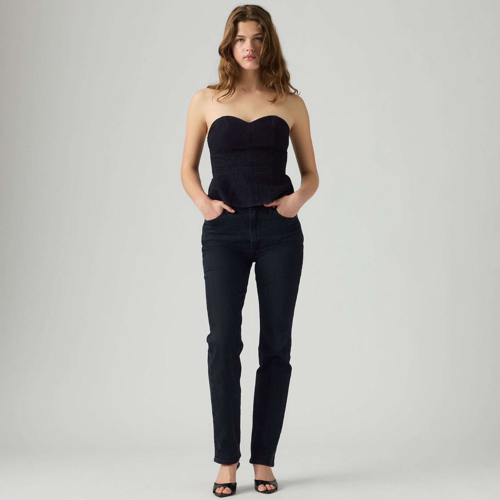 Main 1 - Levi's® Women's Ribcage Slim Jeans - 0081W0000