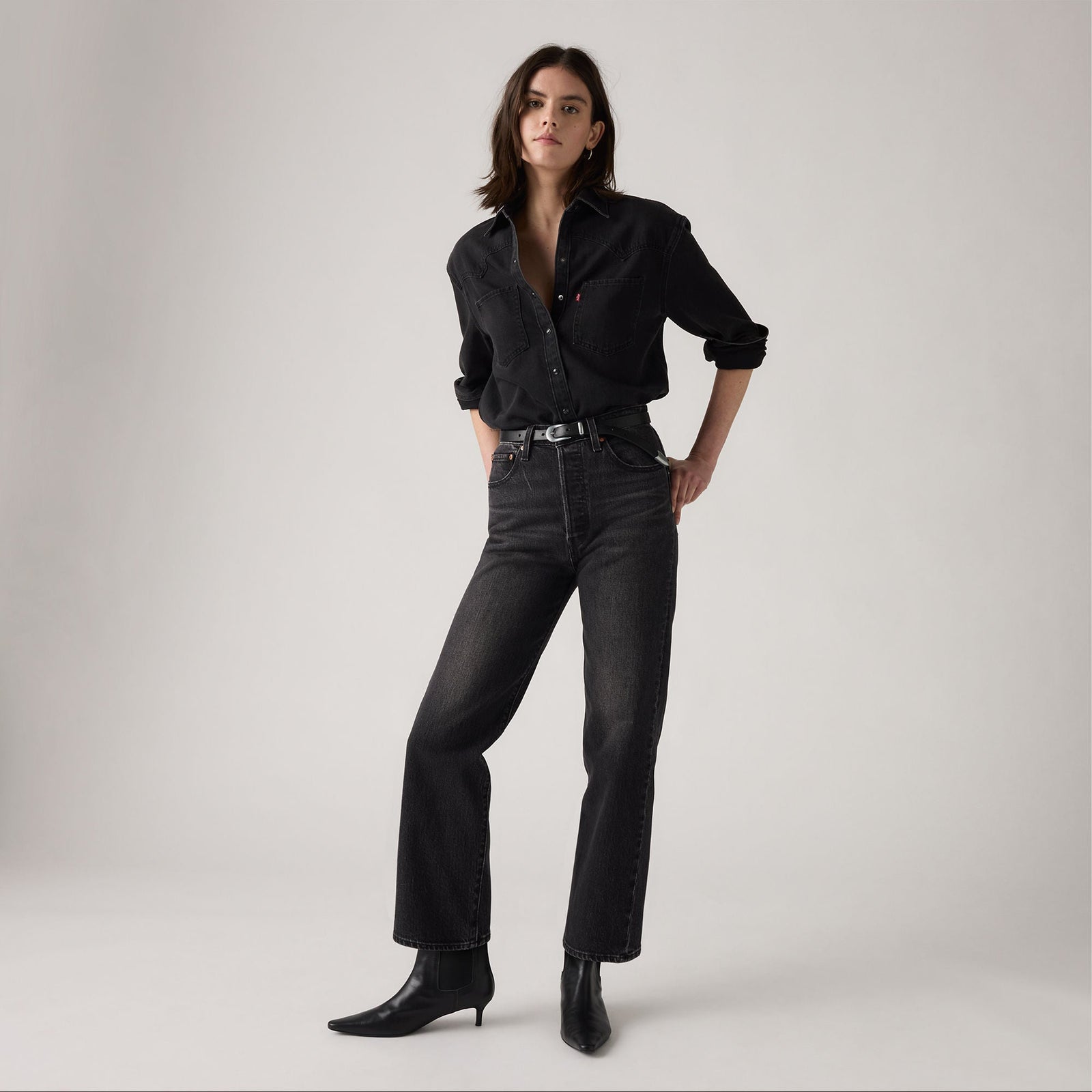 Main 4 - Levi's® Women's Ribcage Straight Ankle Jeans - 726930257