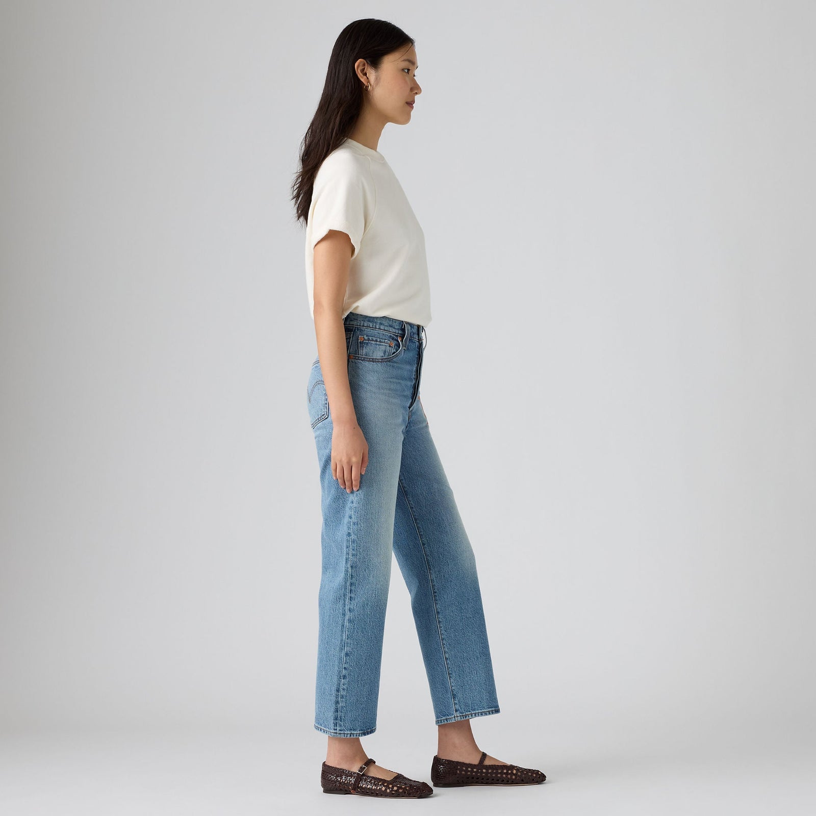Main 4 - Levi's® Women's Ribcage Straight Ankle Jeans - 726930302