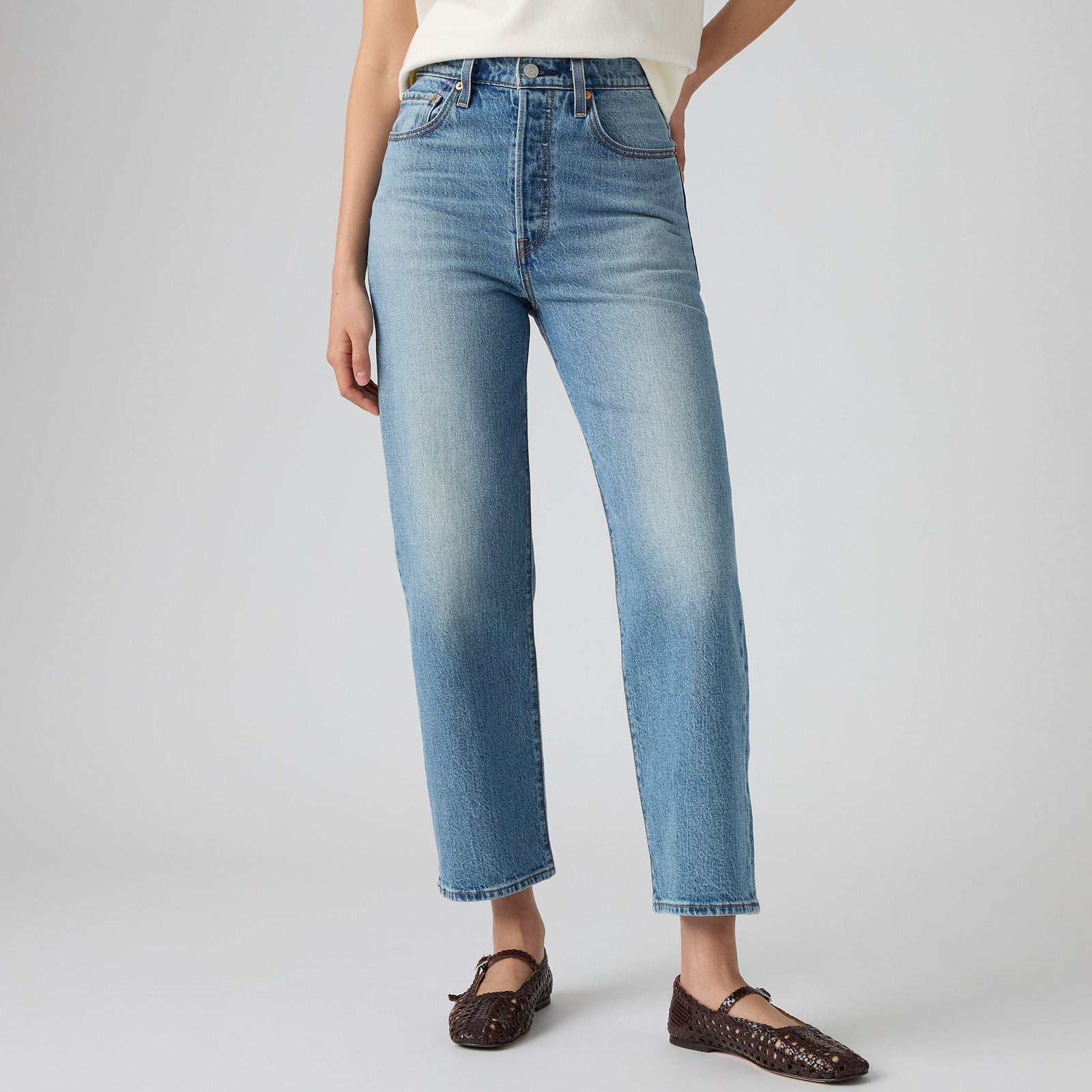 Main 5 - Levi's® Women's Ribcage Straight Ankle Jeans - 726930302