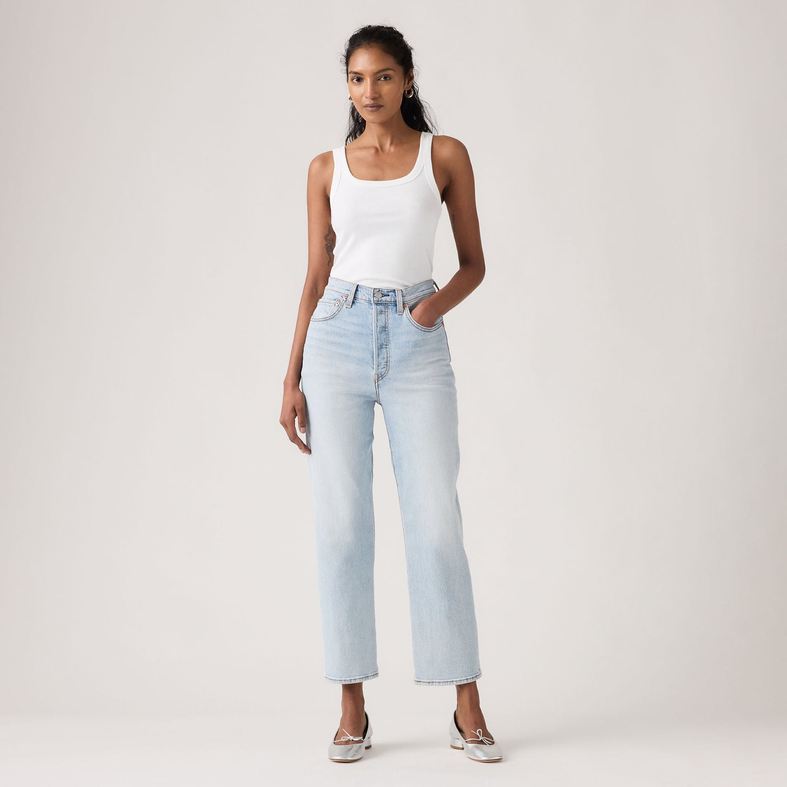 Main 1 - Levi's® Women's Ribcage Straight Ankle Jeans - 726930282