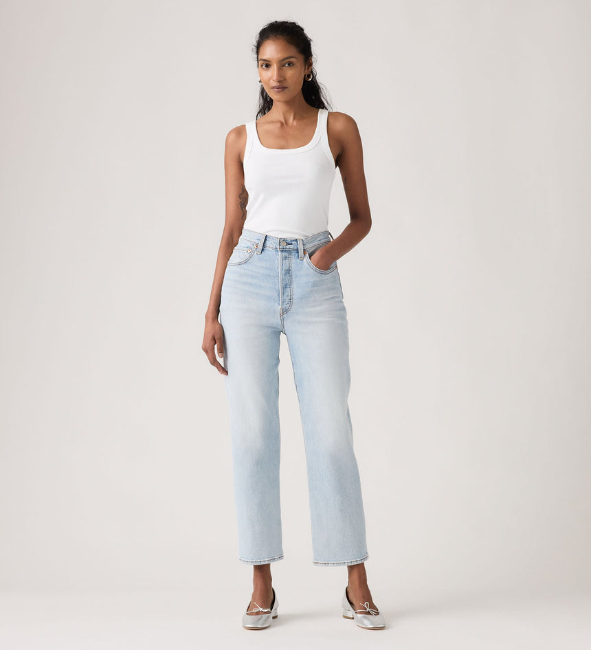 Main 1 - Levi's® Women's Ribcage Straight Ankle Jeans - 726930282