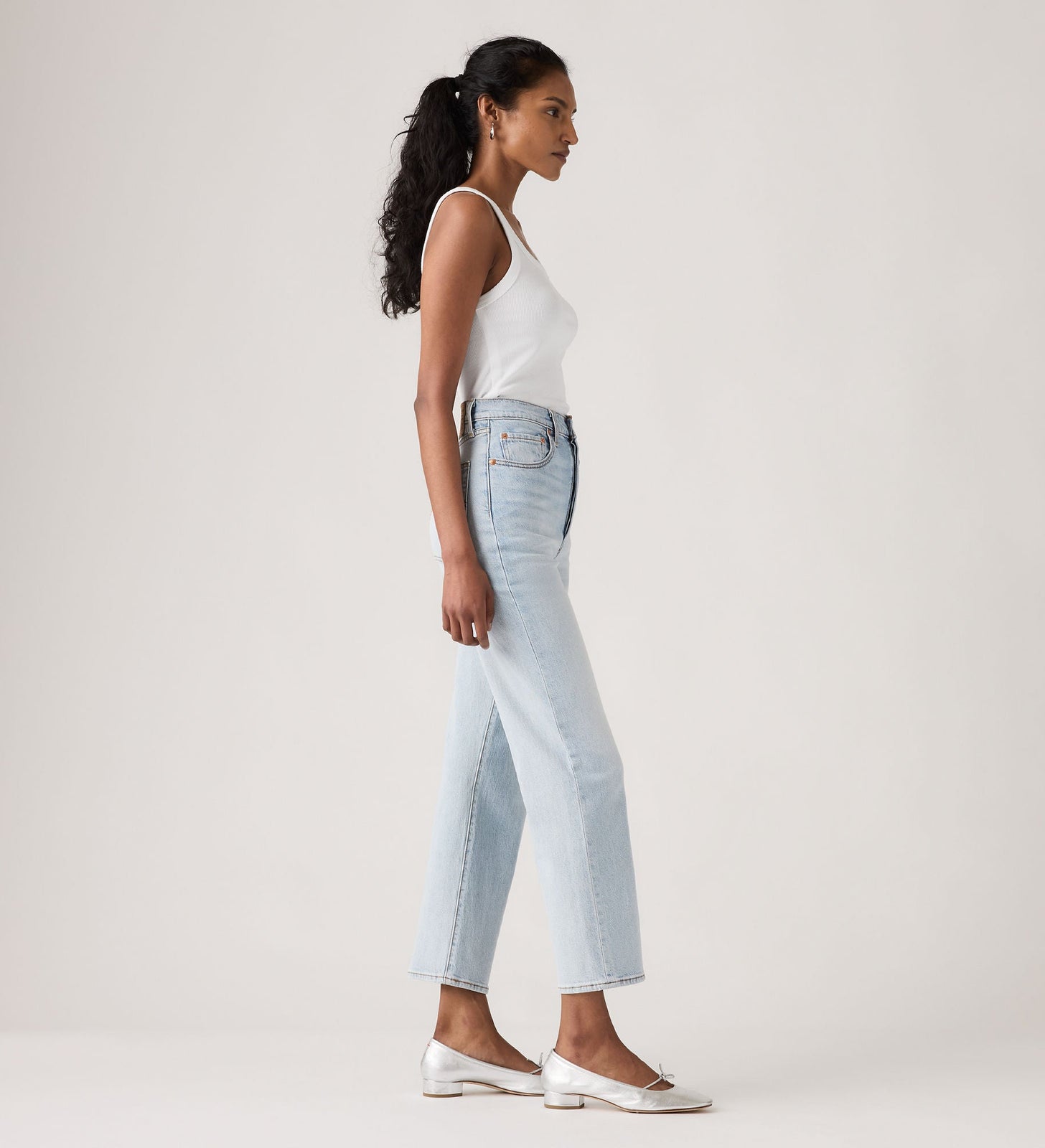 Main 3 - Levi's® Women's Ribcage Straight Ankle Jeans - 726930282