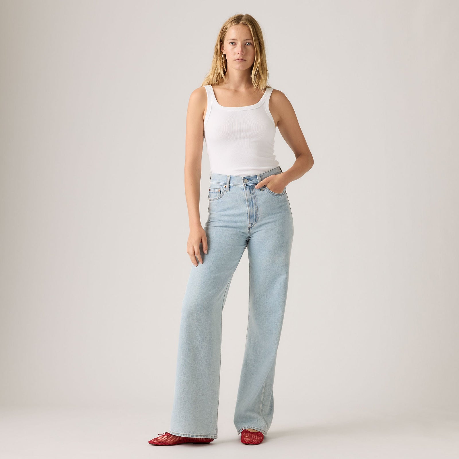 Main 1 - Levi's® Women's Ribcage Wide-Leg Jeans - A60810079