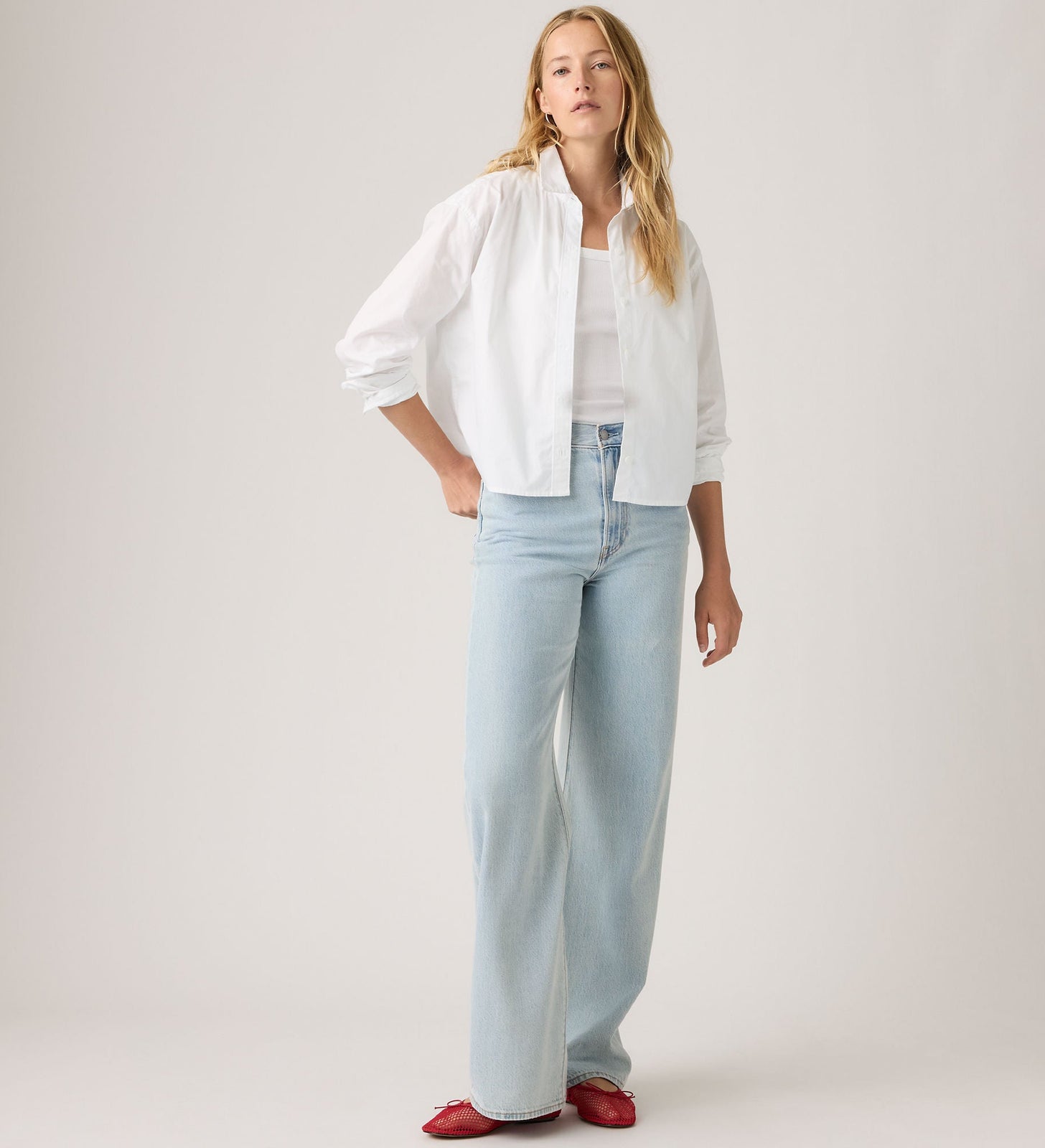 Main 4 - Levi's® Women's Ribcage Wide-Leg Jeans - A60810079