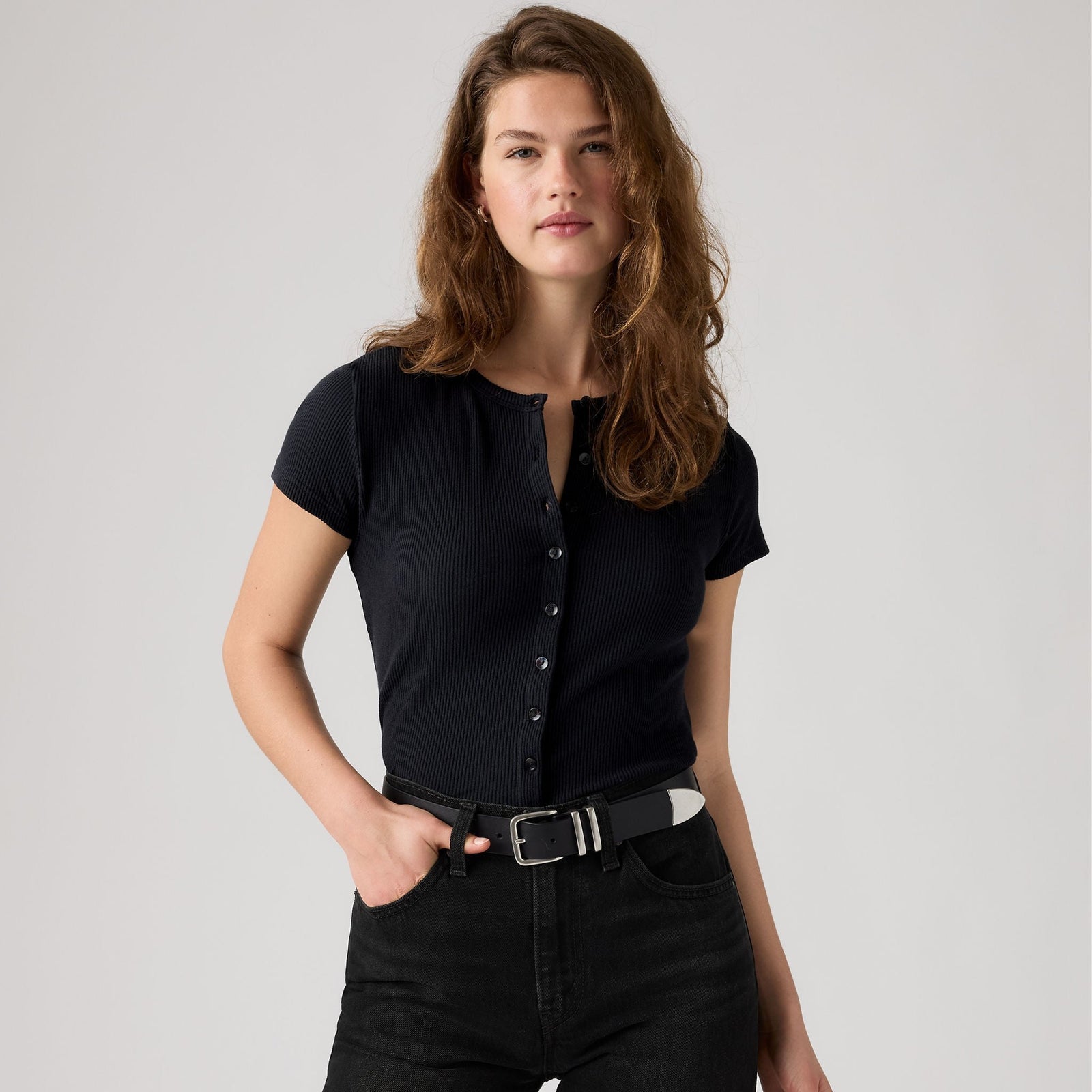 Main 1 - Levi's® Women's Rory Button Short-Sleeve Top - 0086M0000