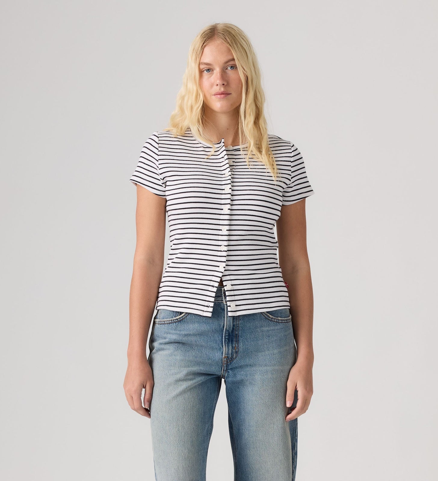 Main 3 - Levi's® Women's Rory Button Short-Sleeve Top - 0086M0003