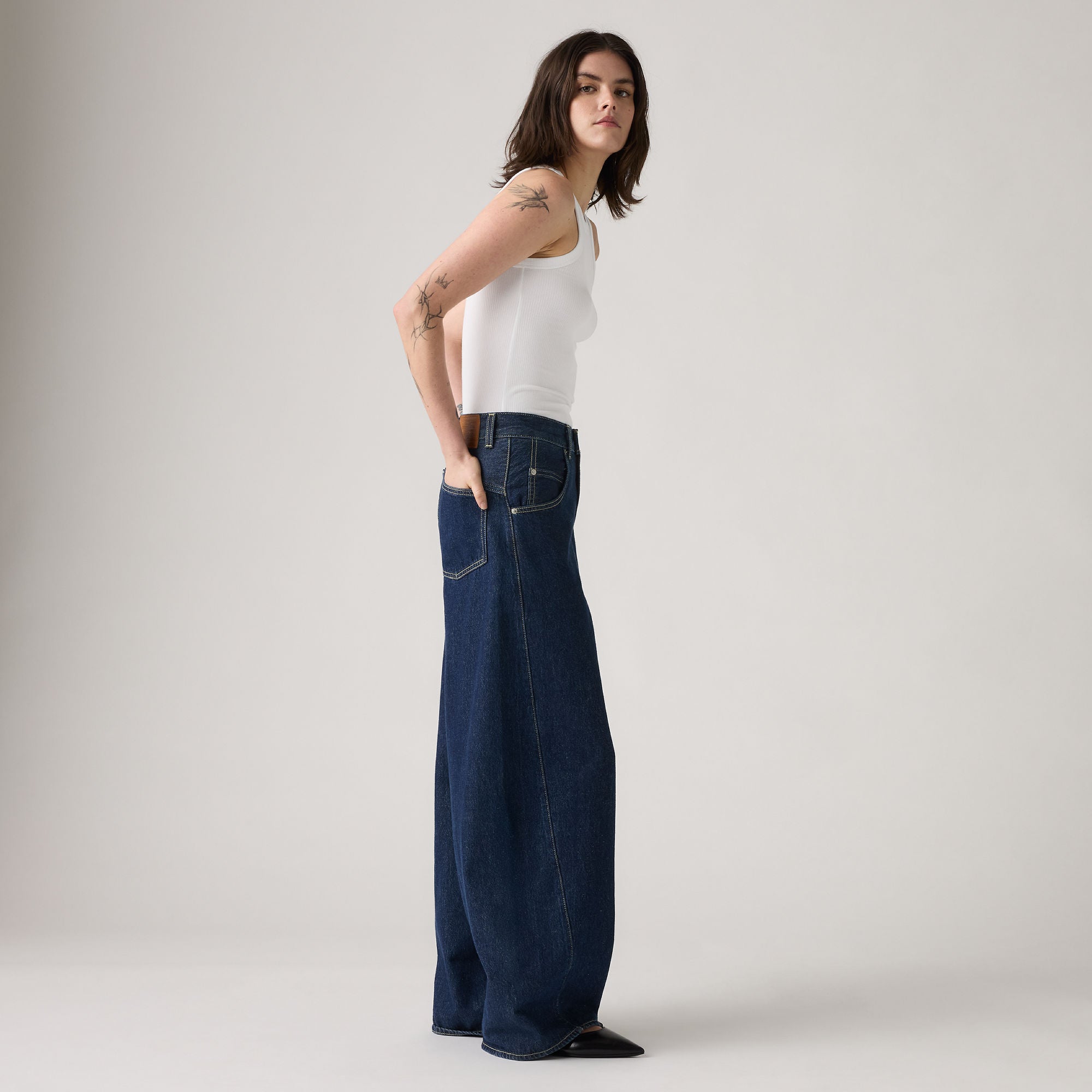 Levi's® Women's Super Baggy Barrel Jeans Levi's® Women's Super Baggy Barrel Jeans