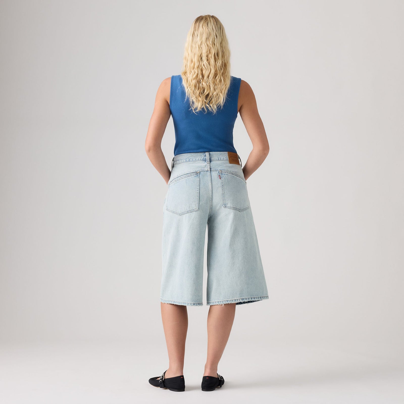 Main 2 - Levi's® Women's Super Baggy Jorts - 005DT0009