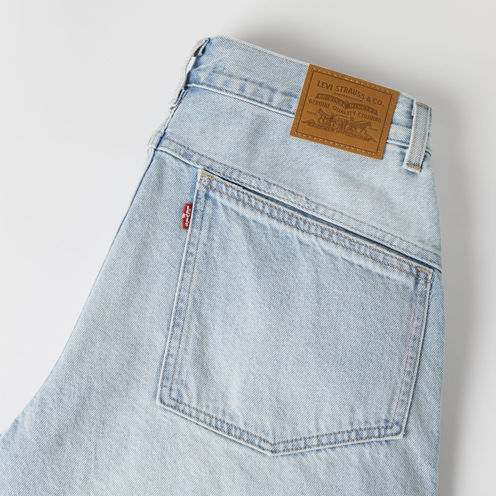 Main 8 - Levi's® Women's Super Baggy Jorts - 005DT0009
