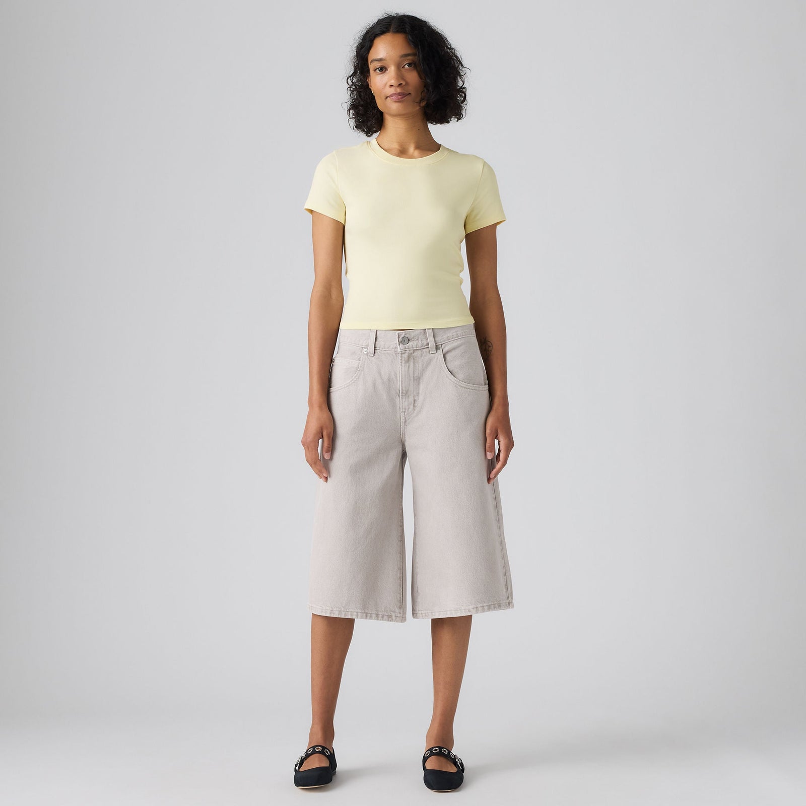 Main 3 - Levi's® Women's Super Baggy Jorts - 005DT0016